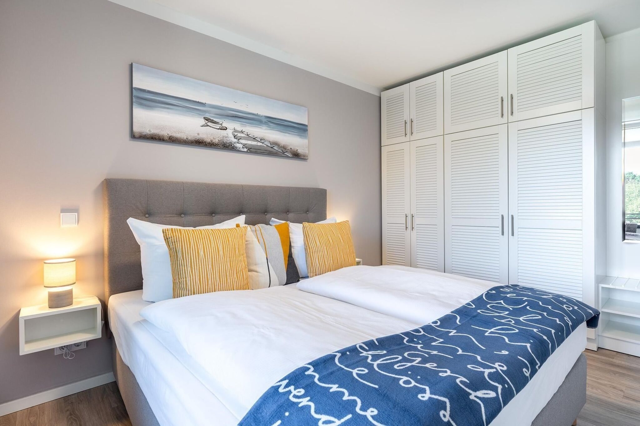 Godewindpark Travemünde Deluxe-Apartment 2.12 mit eigener e-Ladesäule in der Tiefgarage und XL-Strandkorb am Strand