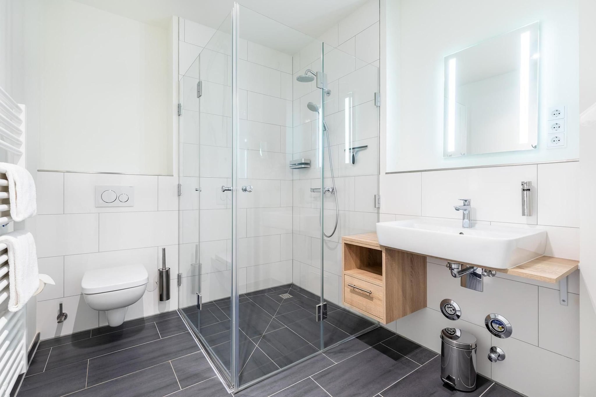 Godewindpark Travemünde Deluxe-Suite 2.04 mit Ost Loggia und Wellness - Badkamer