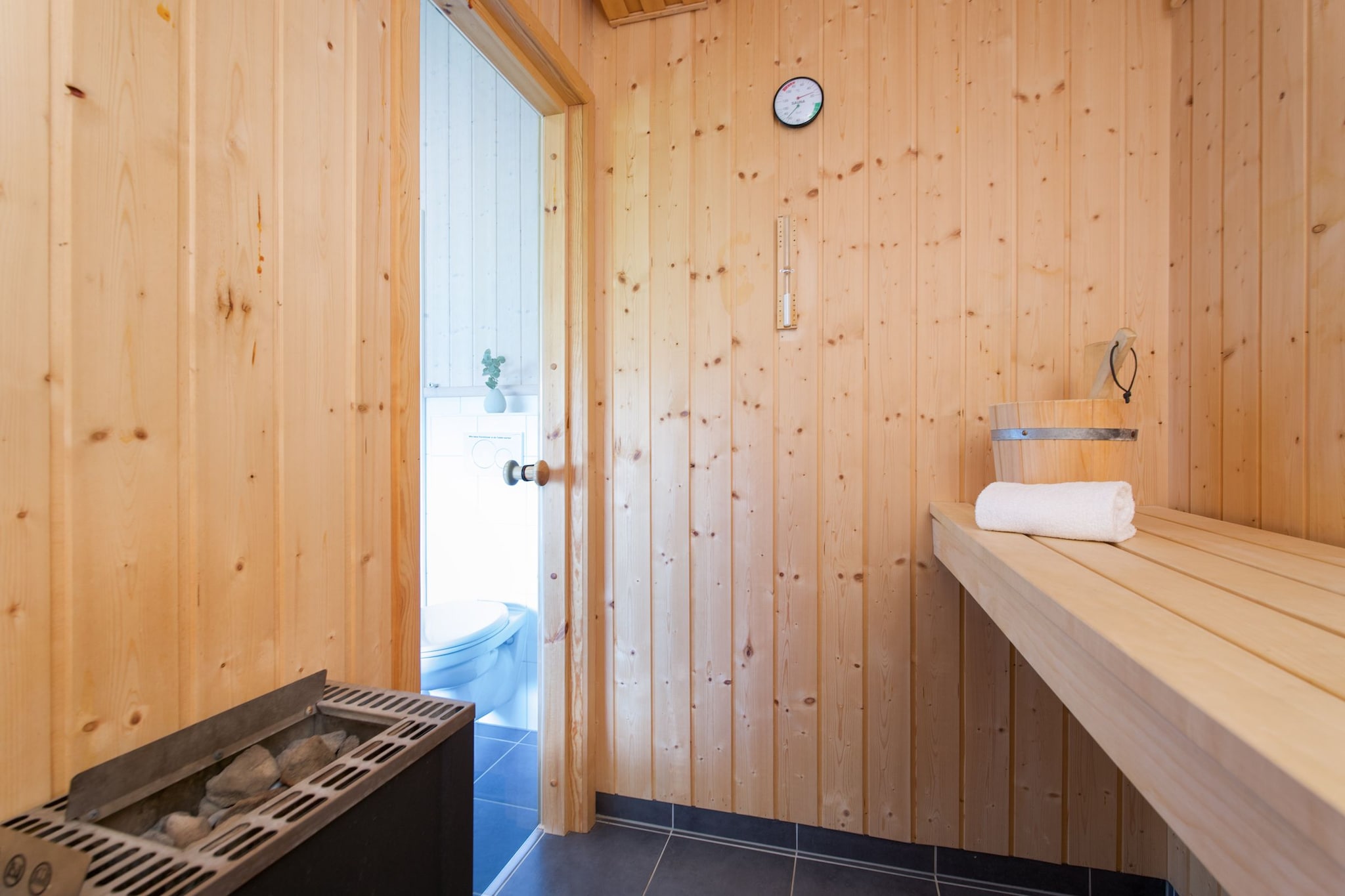 Holiday Vital Resort Ferienhaus 2 - Image-tags.houseinfo_alarm