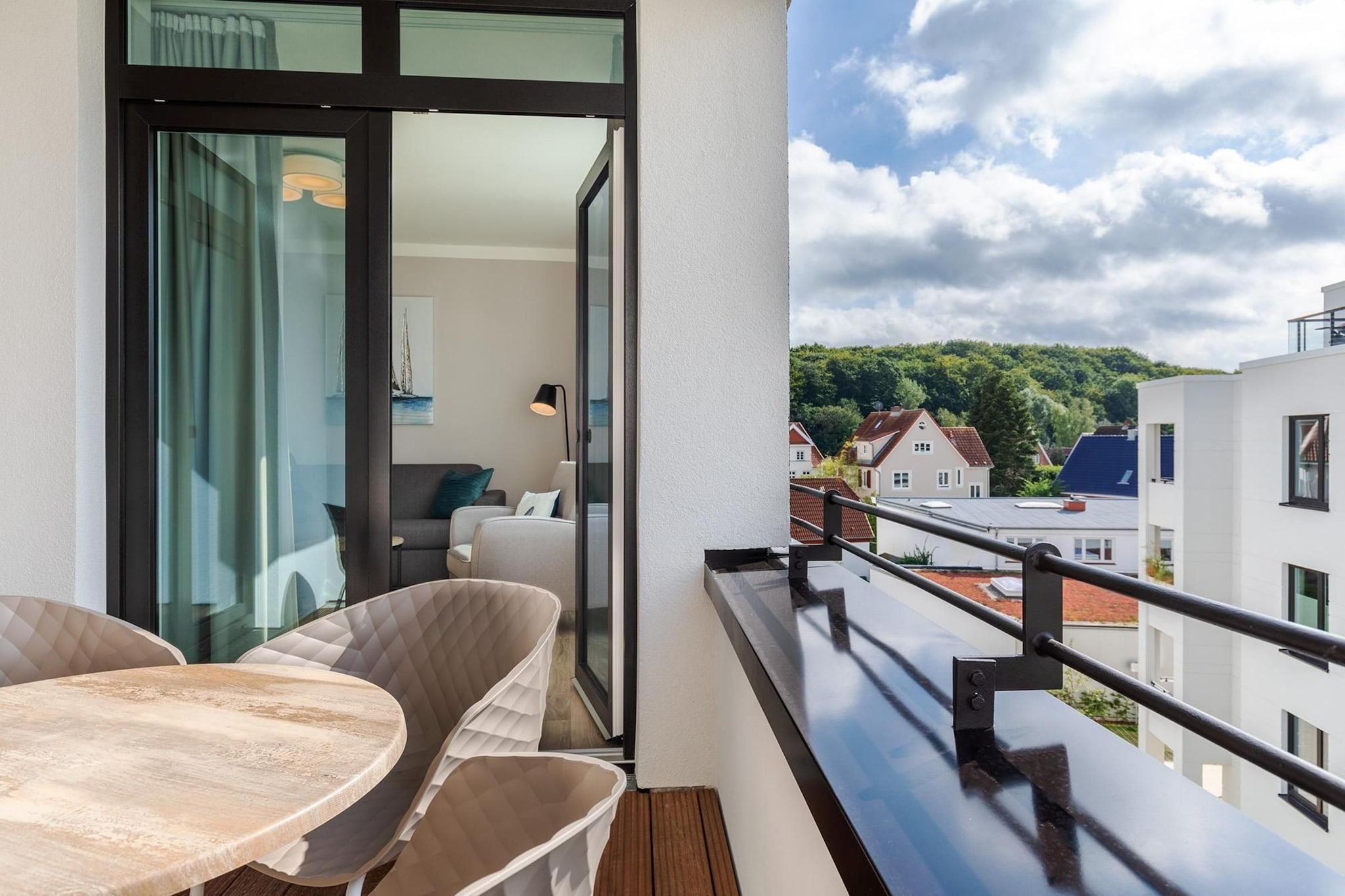 Godewindpark Travemünde Exklusivsuite 3.09 mit Strandkorb am Strand - Terrasbalkon