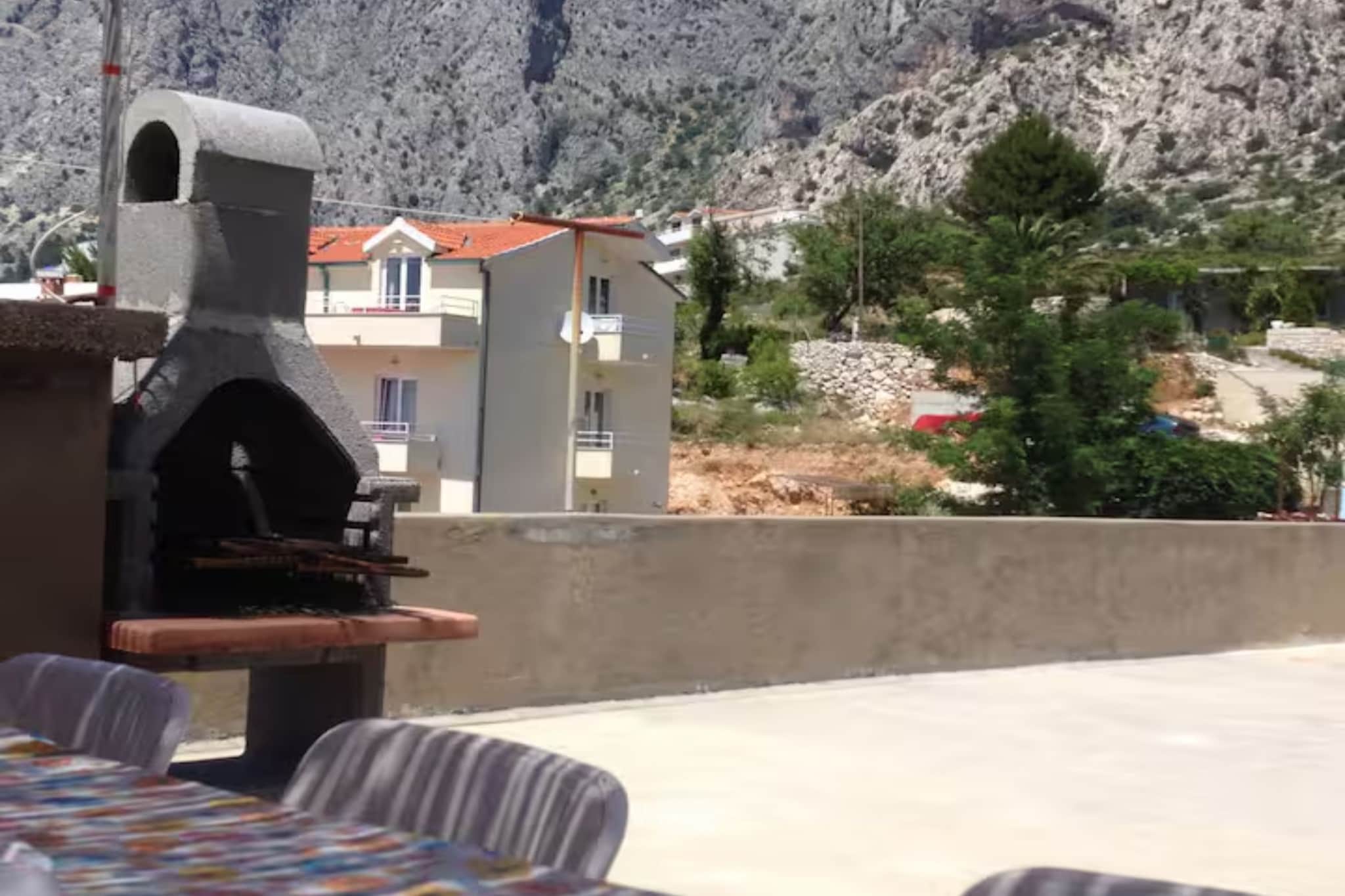 Olive Grove Apartment - Three Bedroom Apartment First floor - Buitenlucht