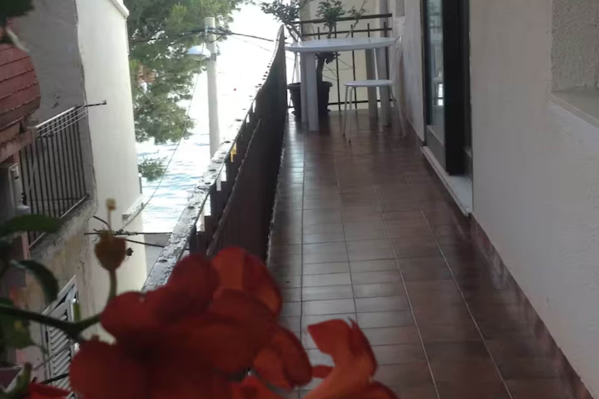 Olive Grove Apartment - Three Bedroom Apartment First floor - Buitenlucht