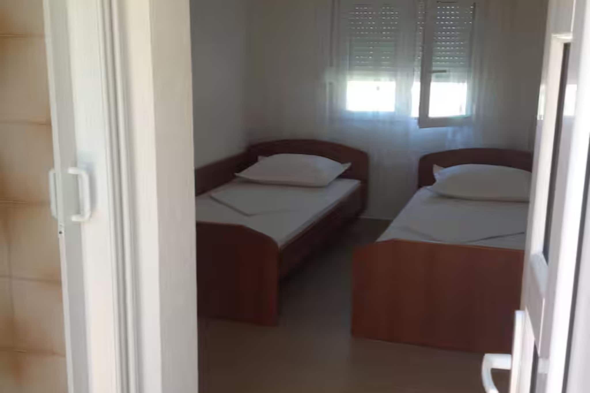 Olive Grove Apartment - Three Bedroom Apartment First floor - Slaapkamer