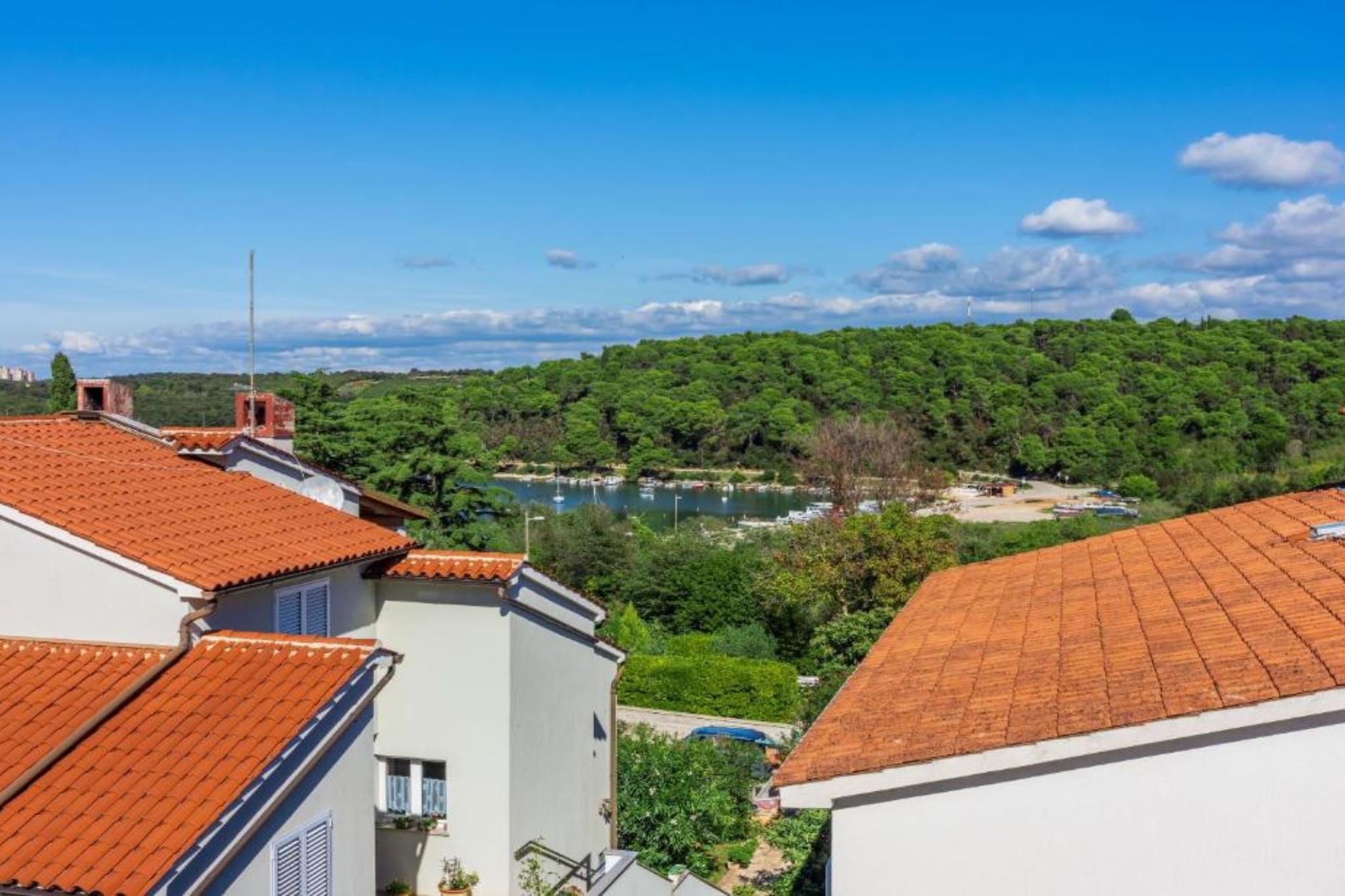 Ma Vero Residence - One Bedroom Apartment with Balcony and Garden View ( A2 ) - Extérieur
