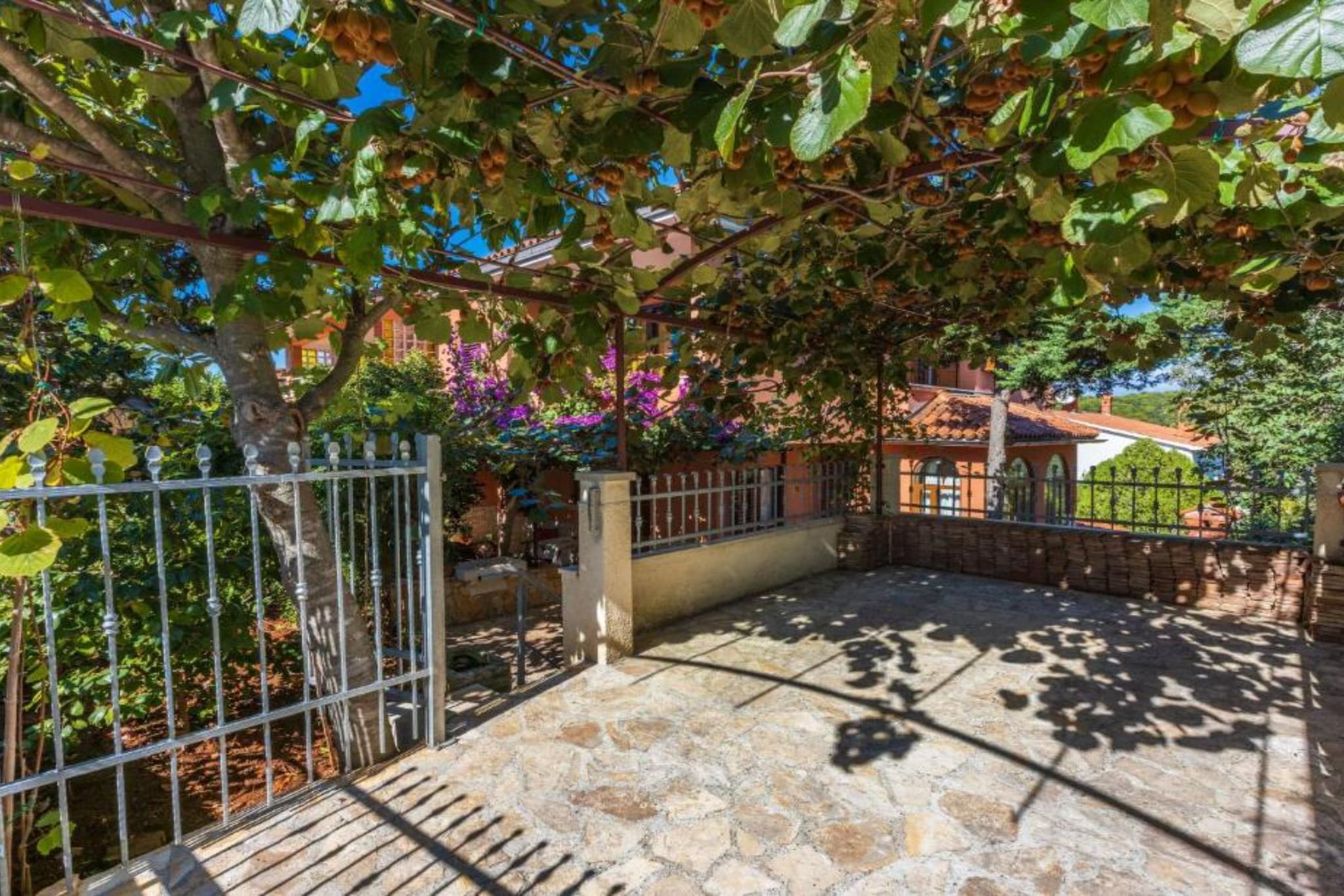 Ma Vero Residence - One Bedroom Apartment with Balcony and Garden View ( A2 ) - Extérieur