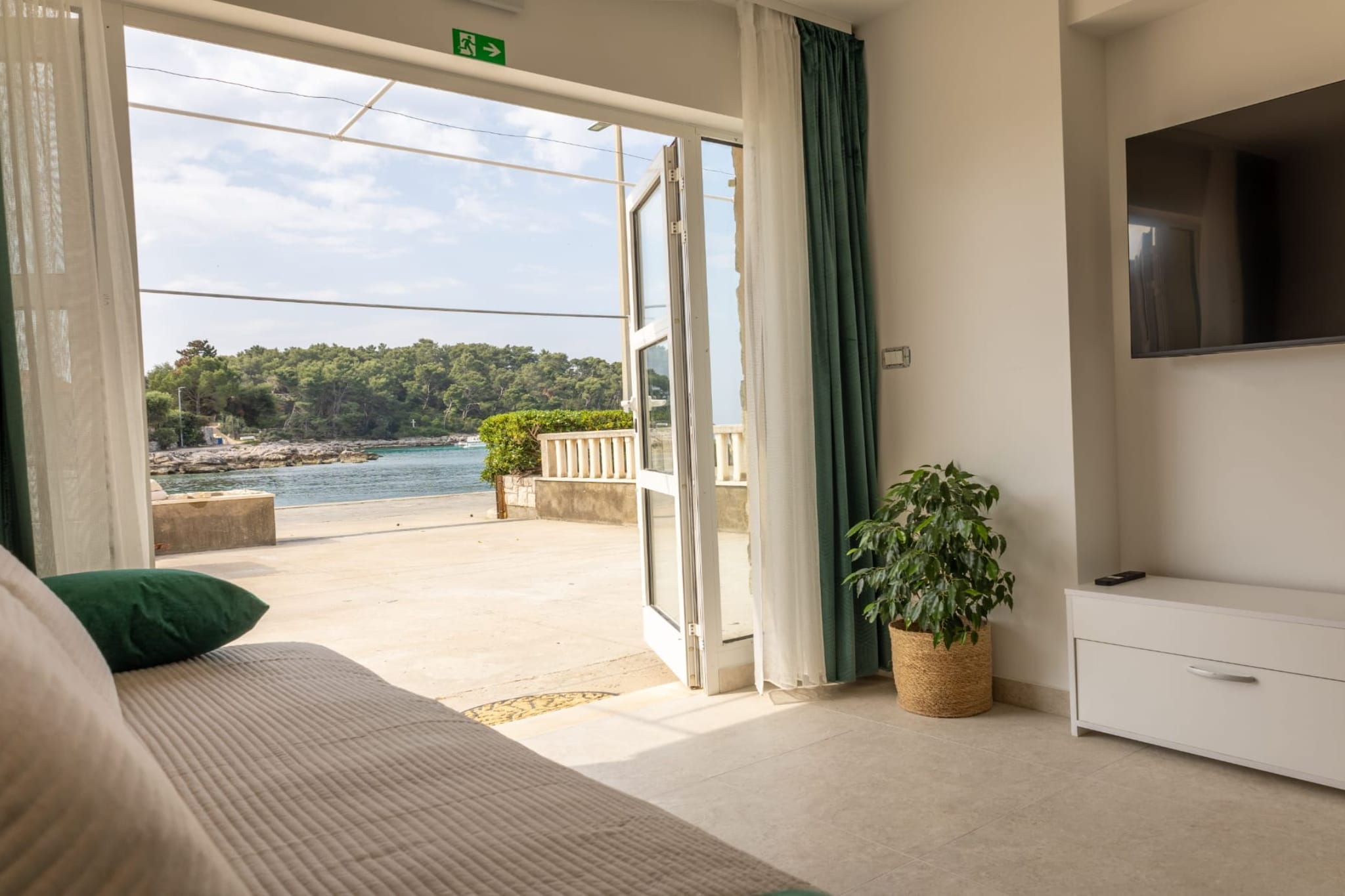 Apartman Helena Korčula - Two Bedroom Apartment with Sea View and Terrace - Uitzicht