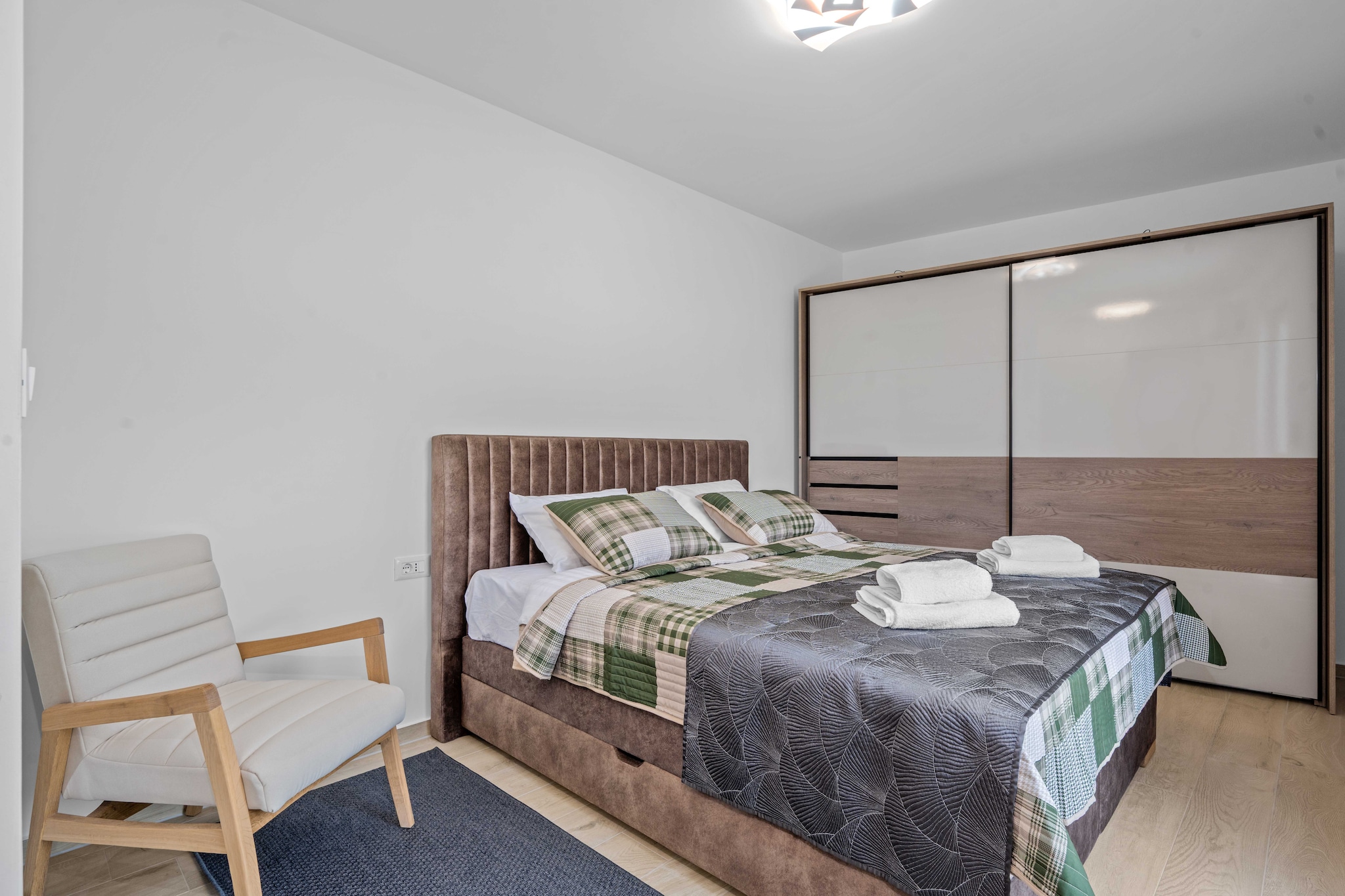 Villa Jurić - Three Bedroom Villa with Outdoor Swimming Pool - Chambre