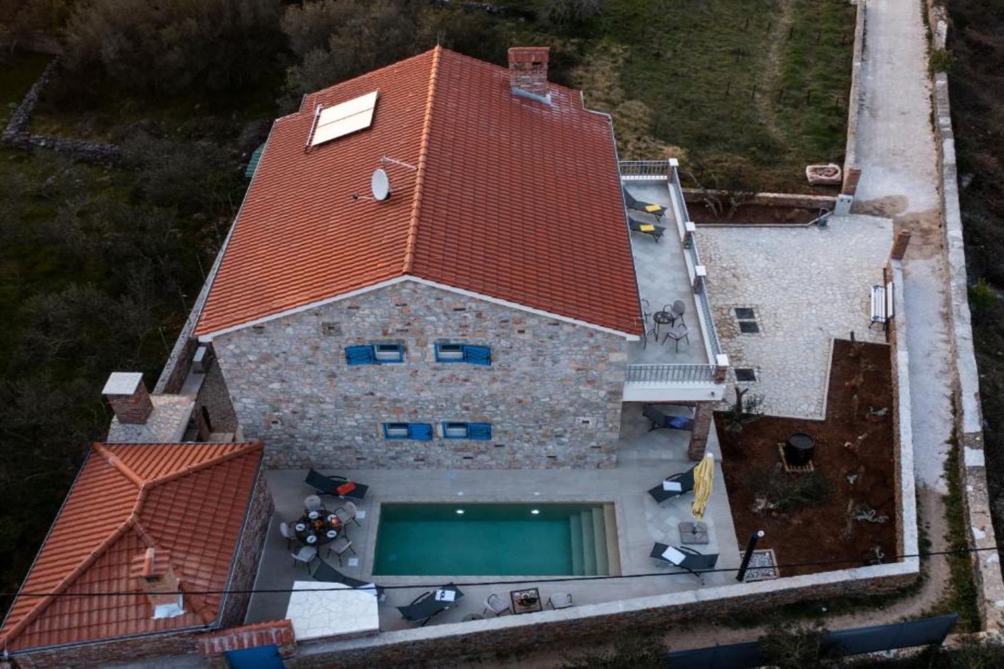 Villa Panda with pool and sea view - Buitenlucht