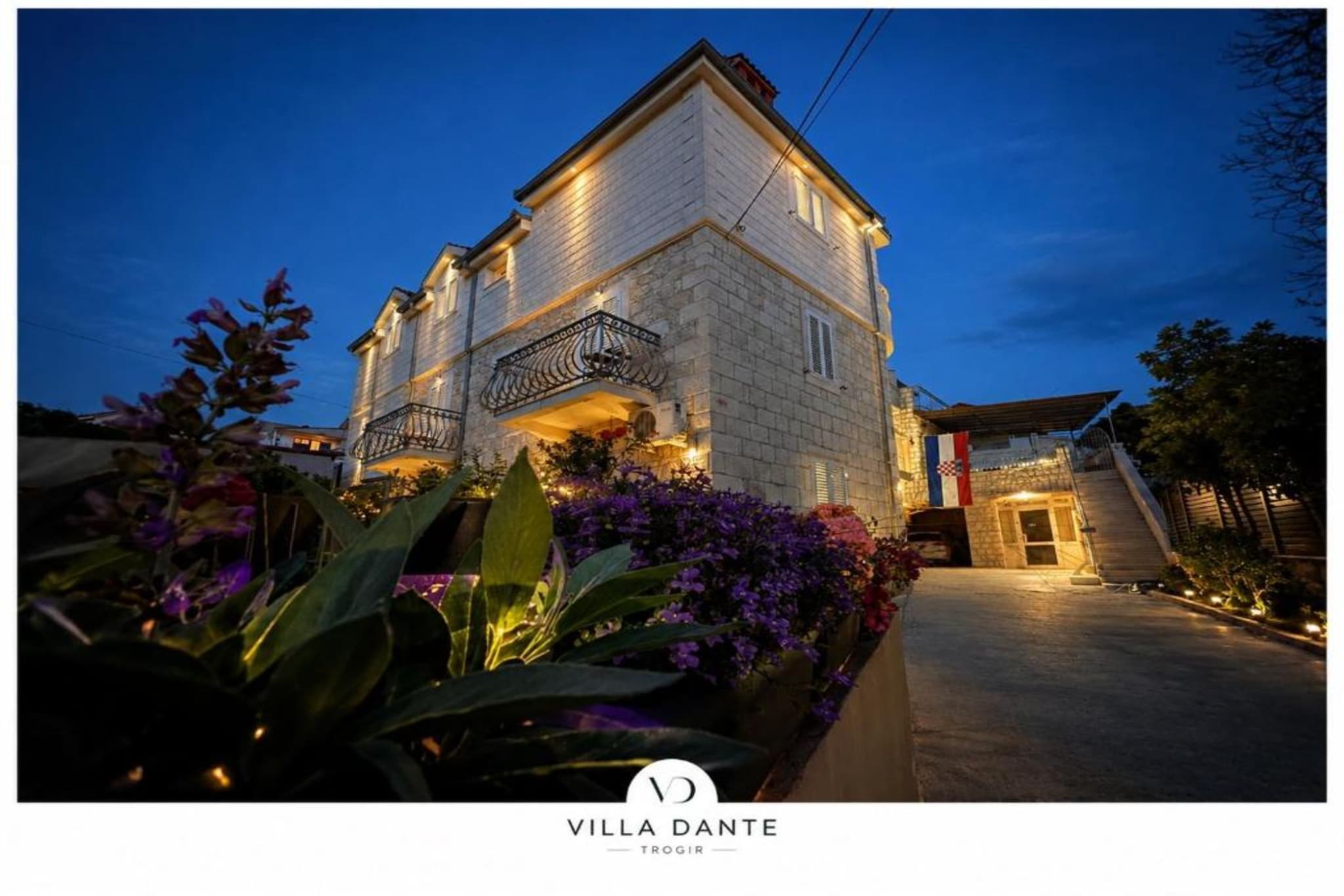Villa Dante - Double Room 9 - Buitenlucht