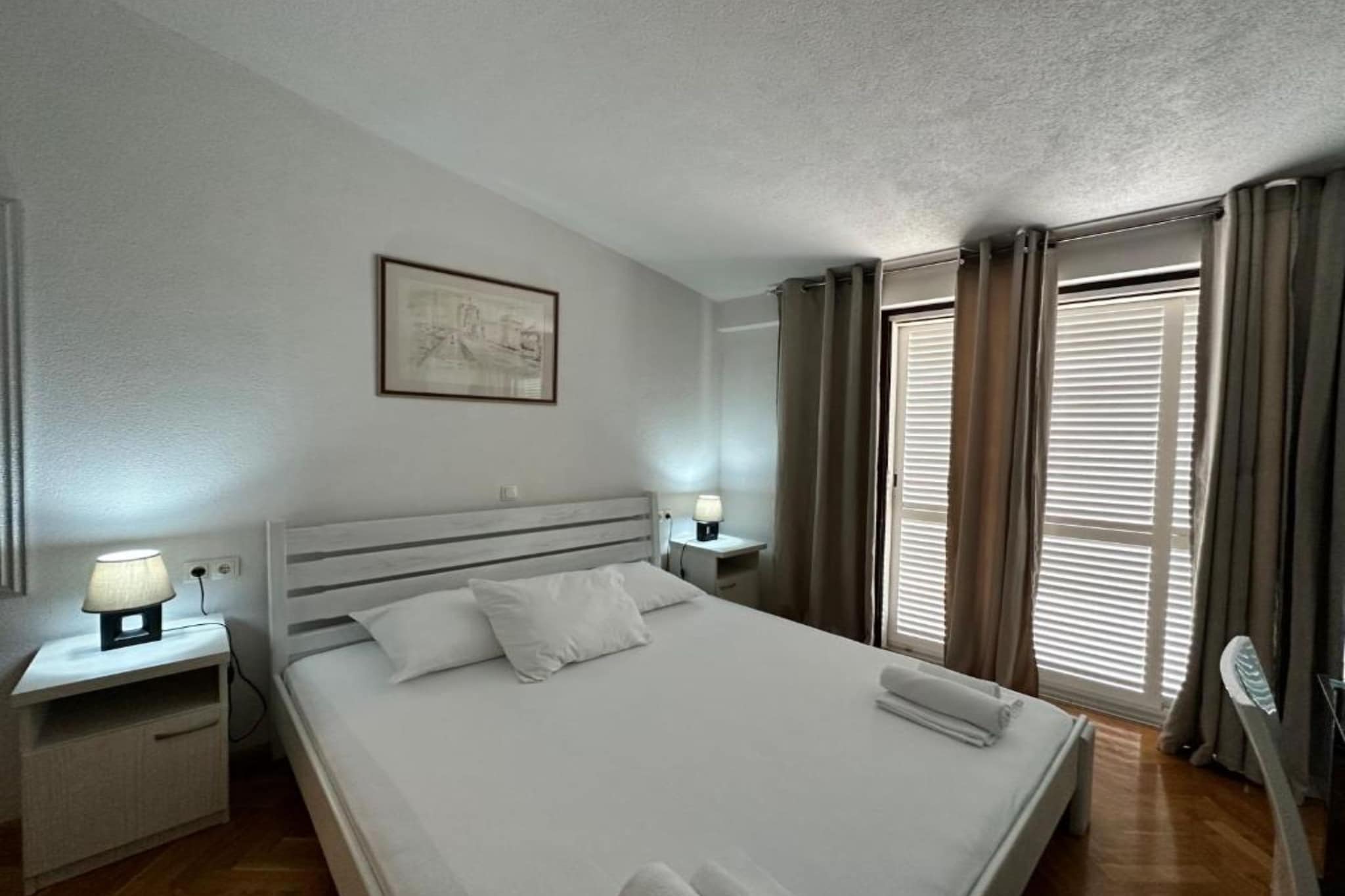Villa Dante - Double Room 9 - Slaapkamer