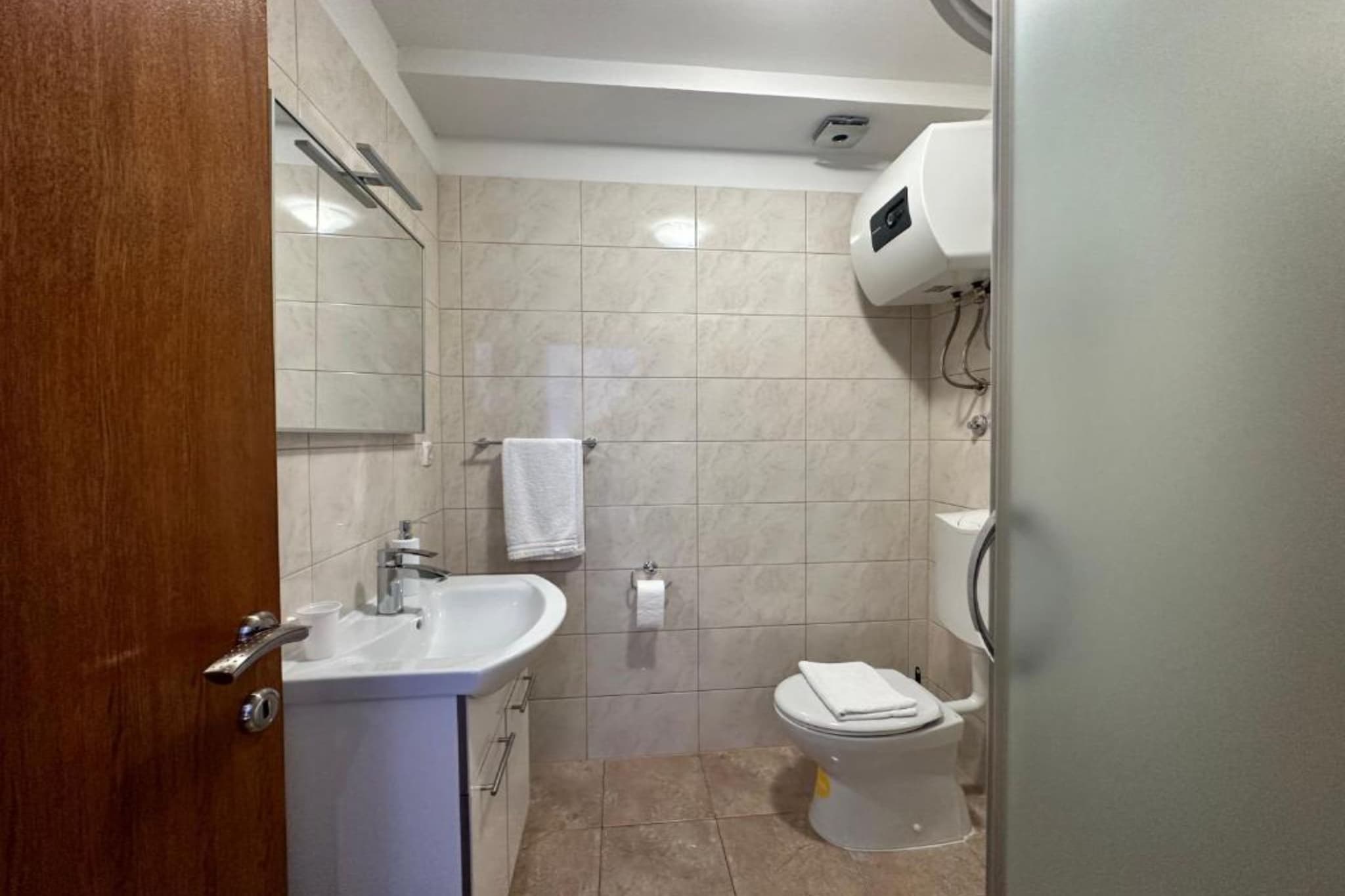 Villa Dante - Double Room 9 - Badkamer
