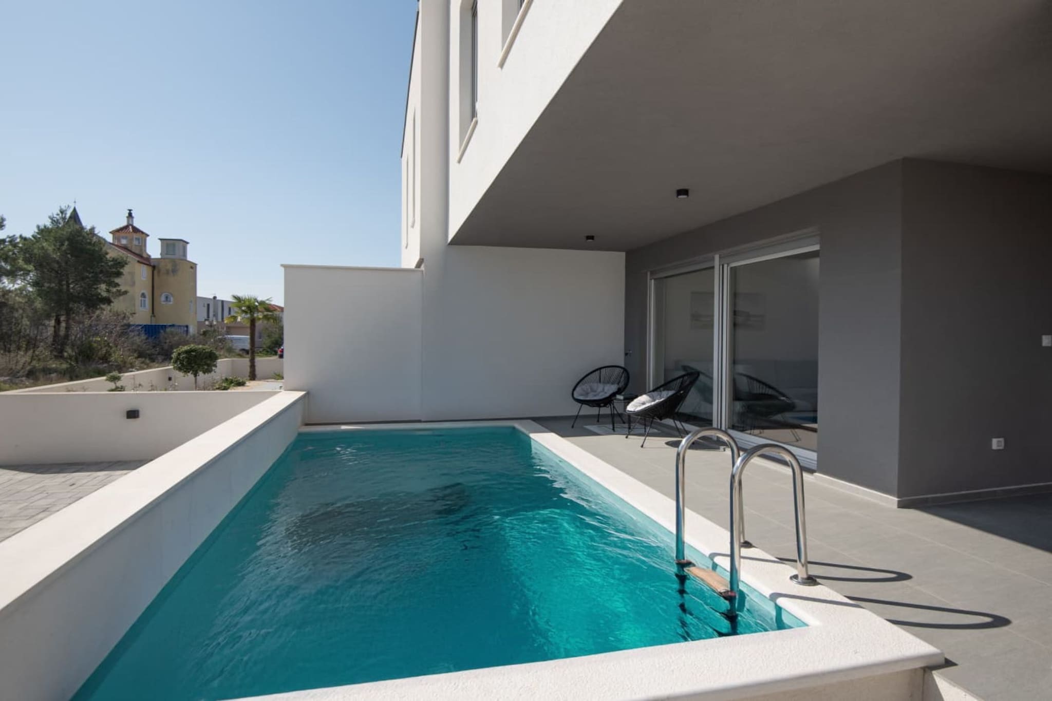 Villa Pomalo - Three Bedroom Villa with Outdoor Swimming Pool - Swimming pool