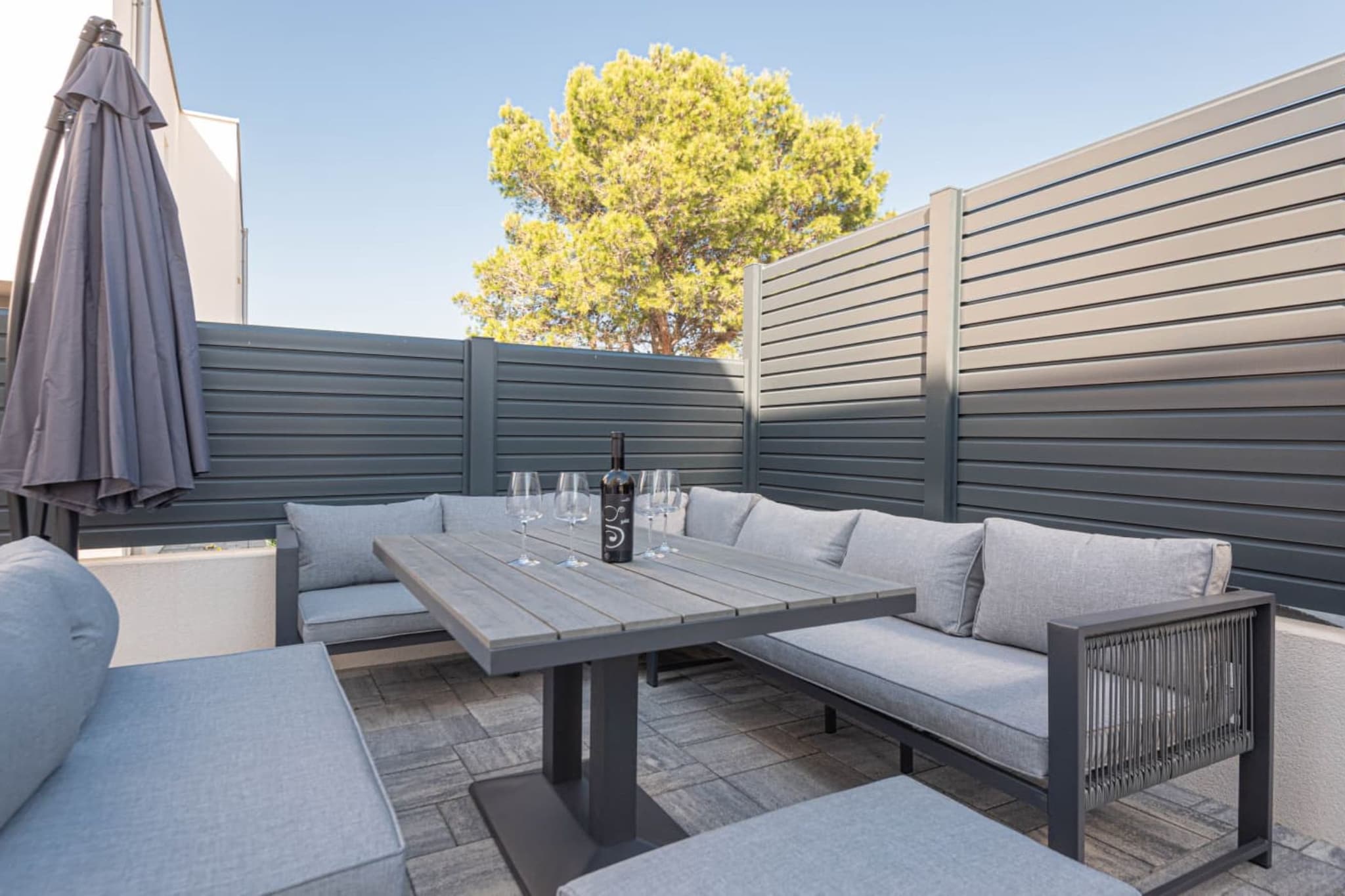 Villa Pomalo - Three Bedroom Villa with Outdoor Swimming Pool - Terrace