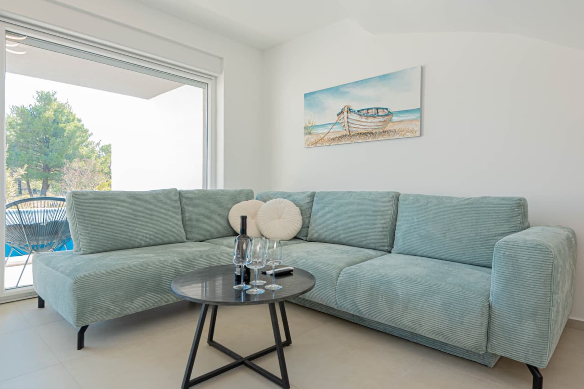 Villa Pomalo - Three Bedroom Villa with Outdoor Swimming Pool - Living room