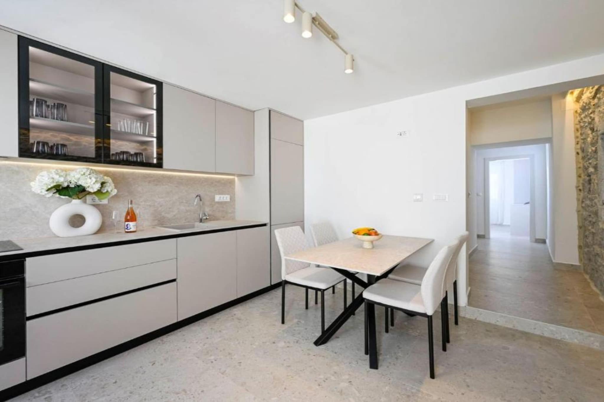 Apartman Dolce - Apartment With Terrace And Balcony