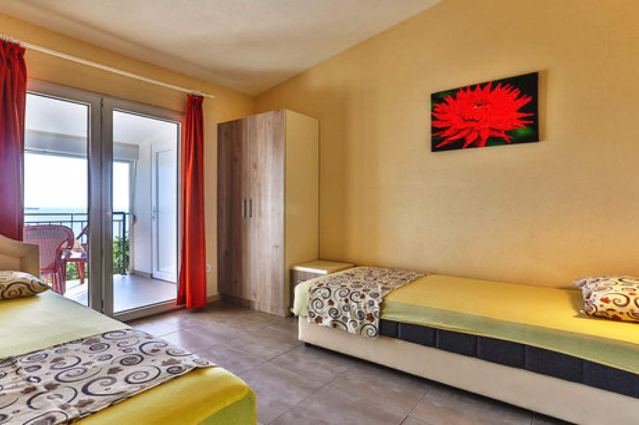 Beachfront Sunset Apartments Sutomore - Studio Apartment with Sea View and Terrace