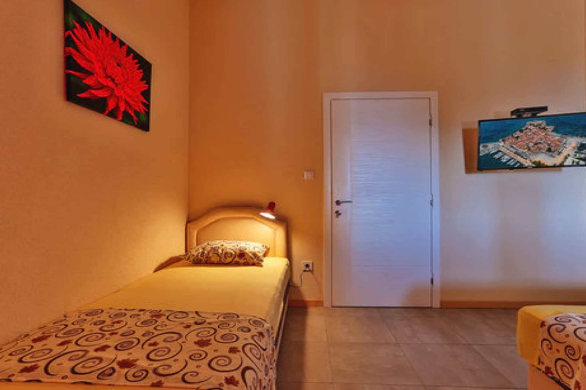 Beachfront Sunset Apartments Sutomore - Studio Apartment with Sea View and Terrace (Owner 20)