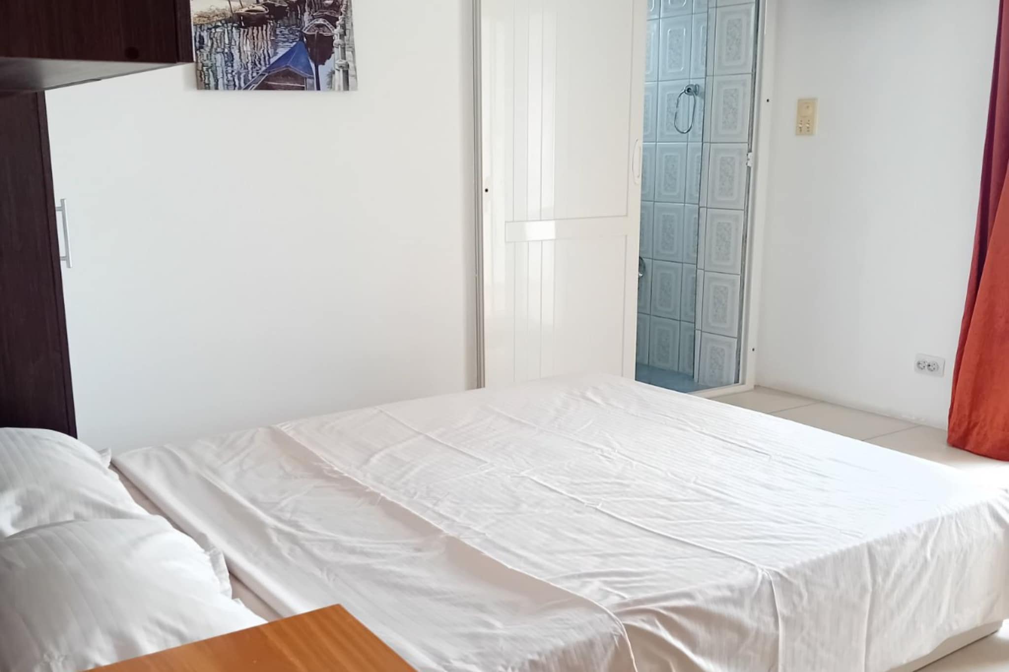 Beachfront Sunset Apartments Sutomore -  Classic Studio Apartment with Sea View and Terrace - Chambre
