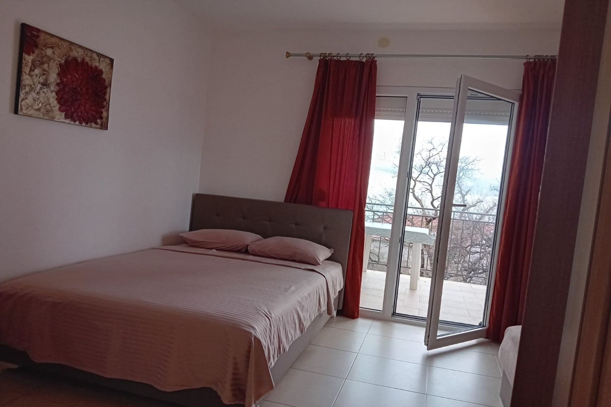 Beachfront Sunset Apartments Sutomore -  Classic Studio Apartment with Sea View and Terrace