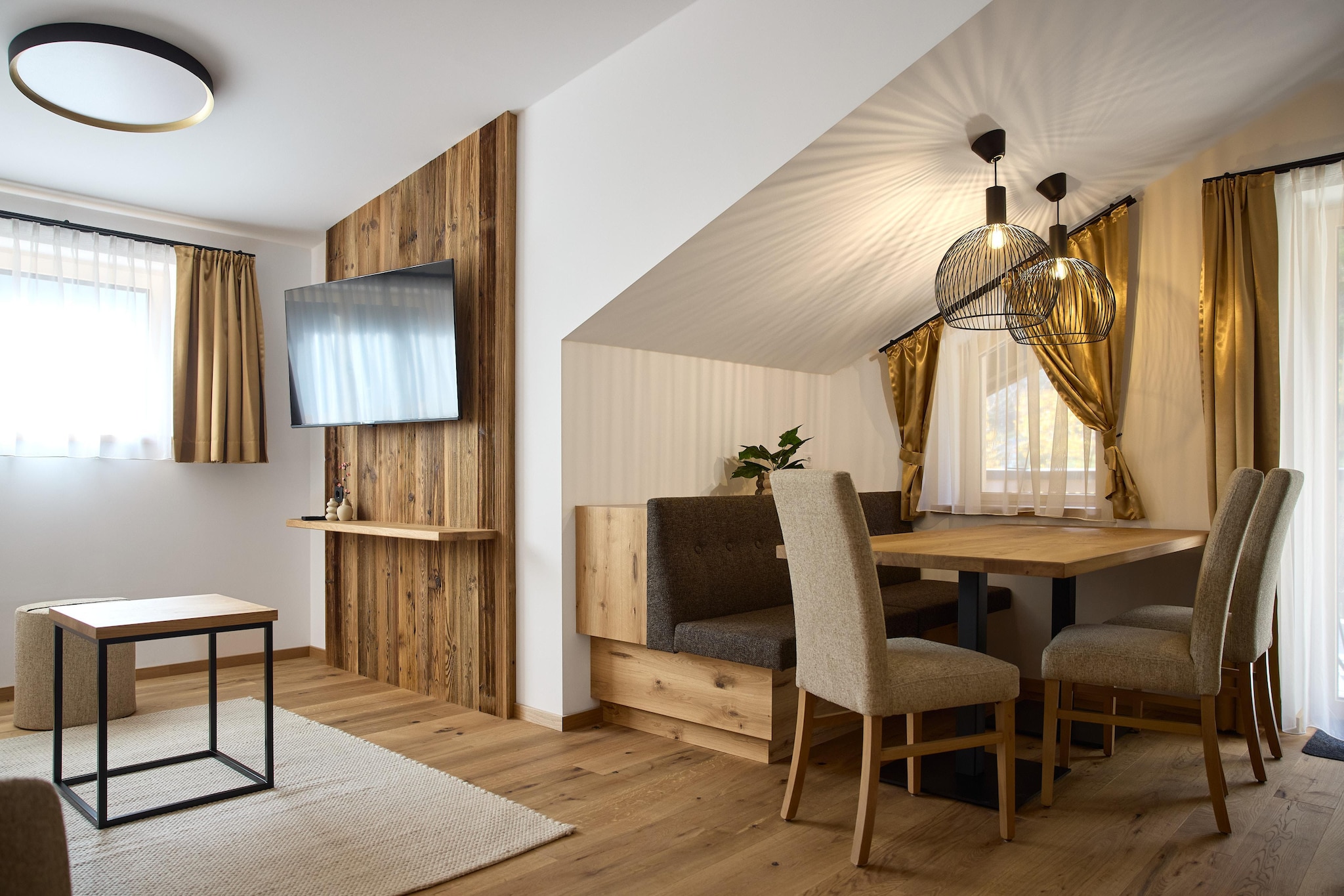 Die Monika Penthouse M75 Spa - Esszimmer
