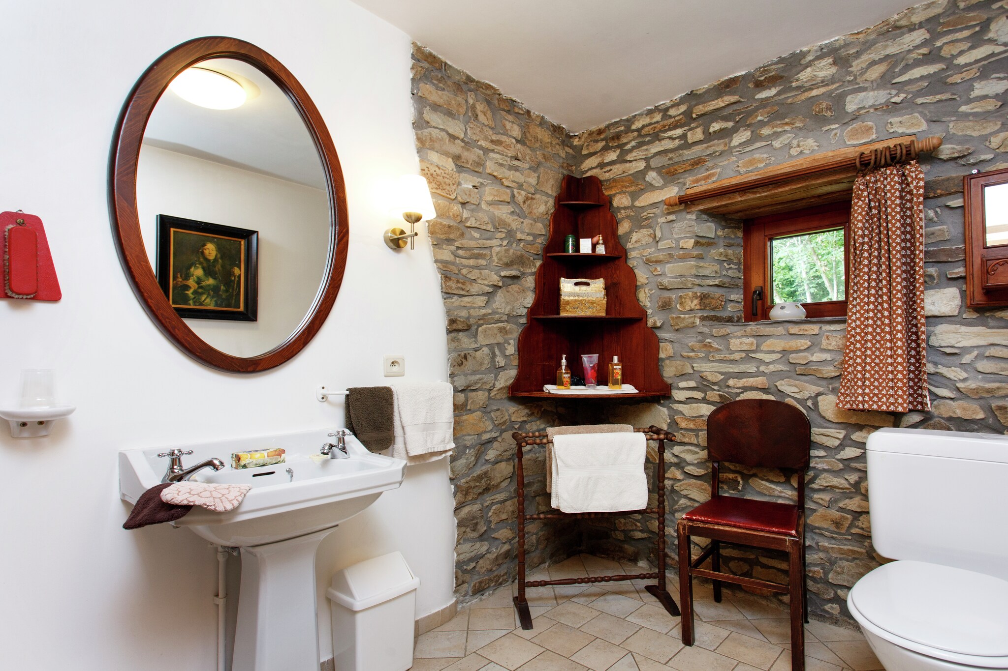 Vakantiehuis La Roche-Hubermont max. 15 personen 7 slaapkamers #27