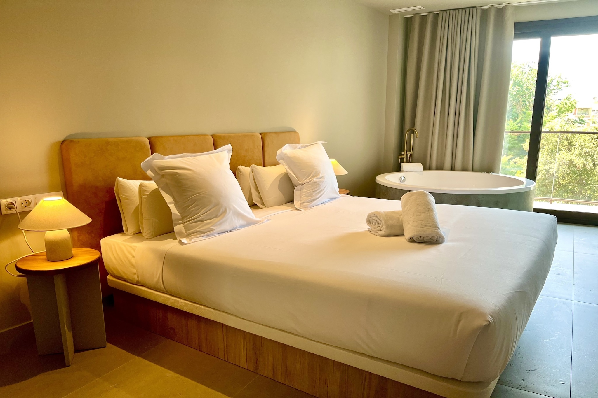 Apartamento la plaza 2 deluxe con Jacuzzy
