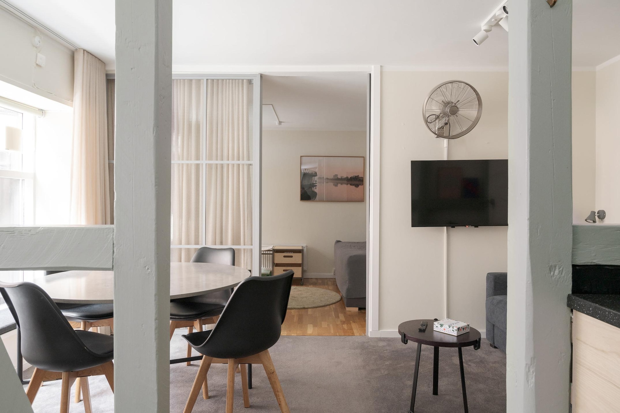 7.Brewer B&C - Eetkamer