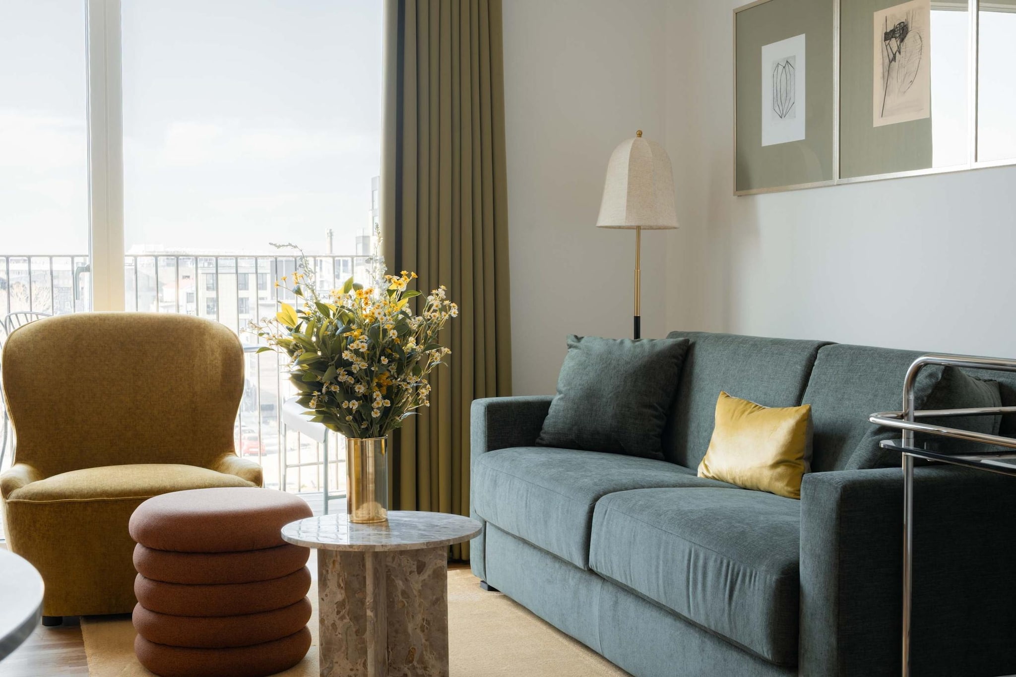 D7.Clover 1BR - Woonkamer