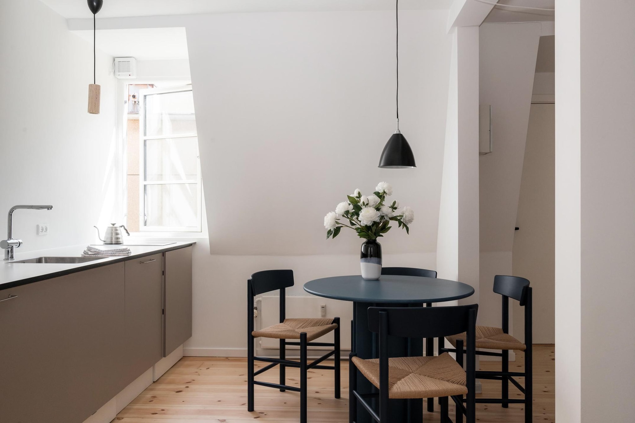 9.K.Square 5 - Eetkamer