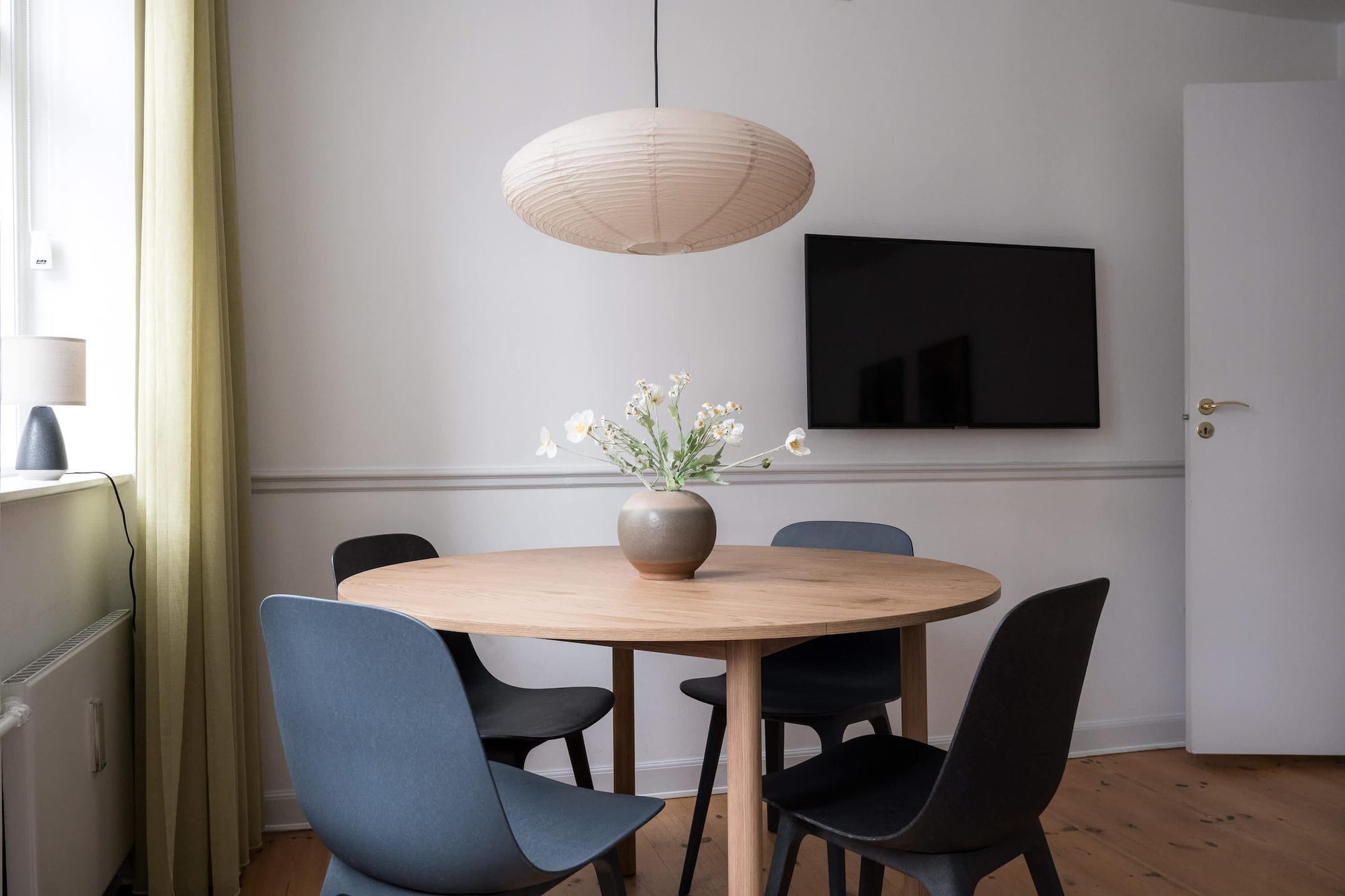 C2.Little Blue1 - Eetkamer