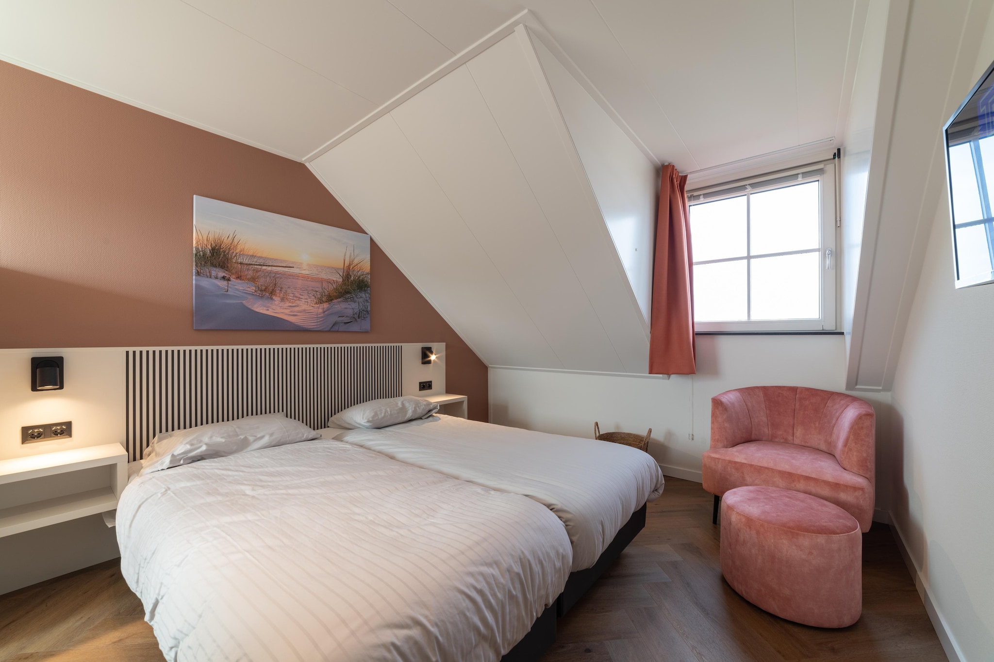Villa 10 - 12-persoons villa met buitenjacuzzi