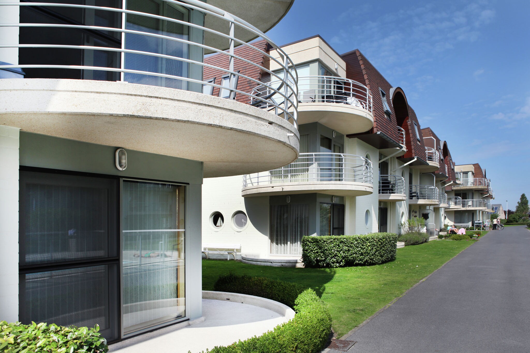 Modern appartement in de buurt van de zee in Bredene