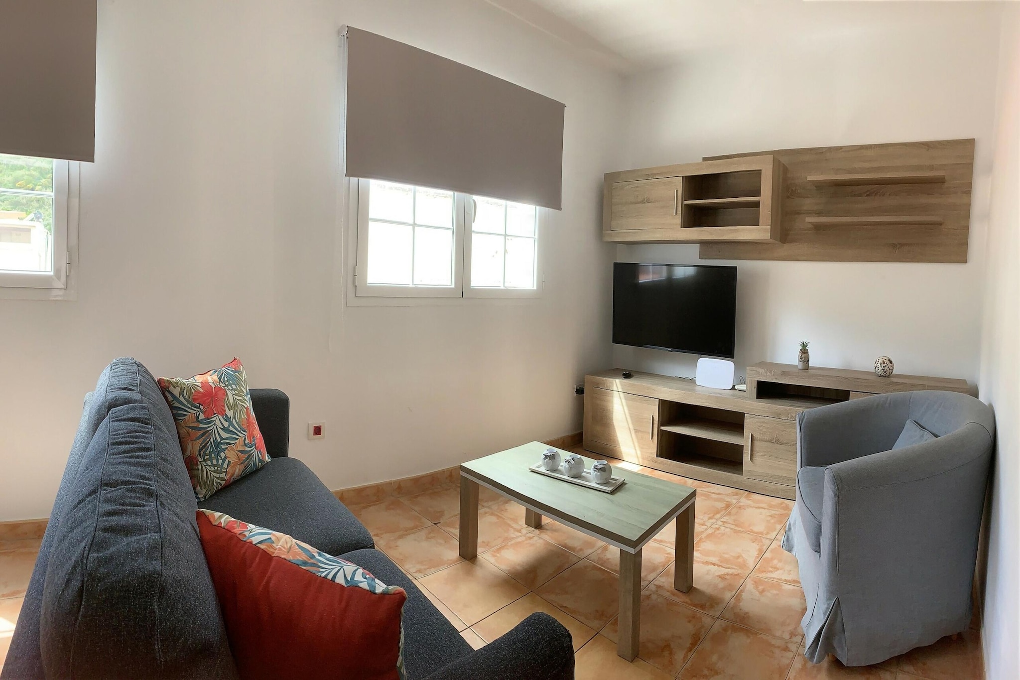 The Madroño Holiday Home - 2 Pax
