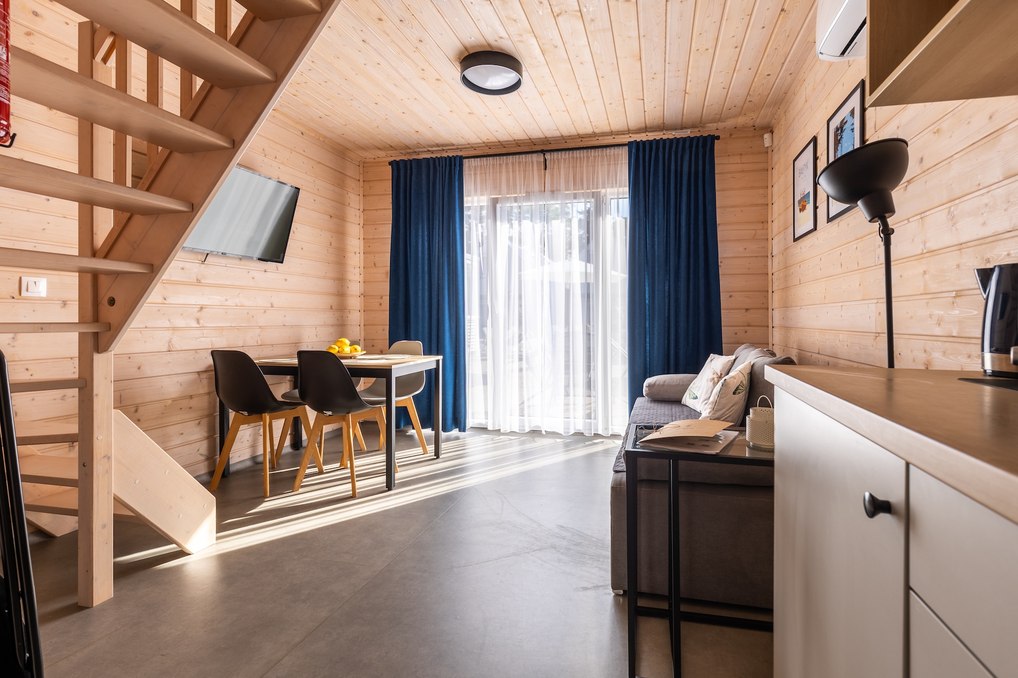 Domki Standard SPA Rewal - Salon