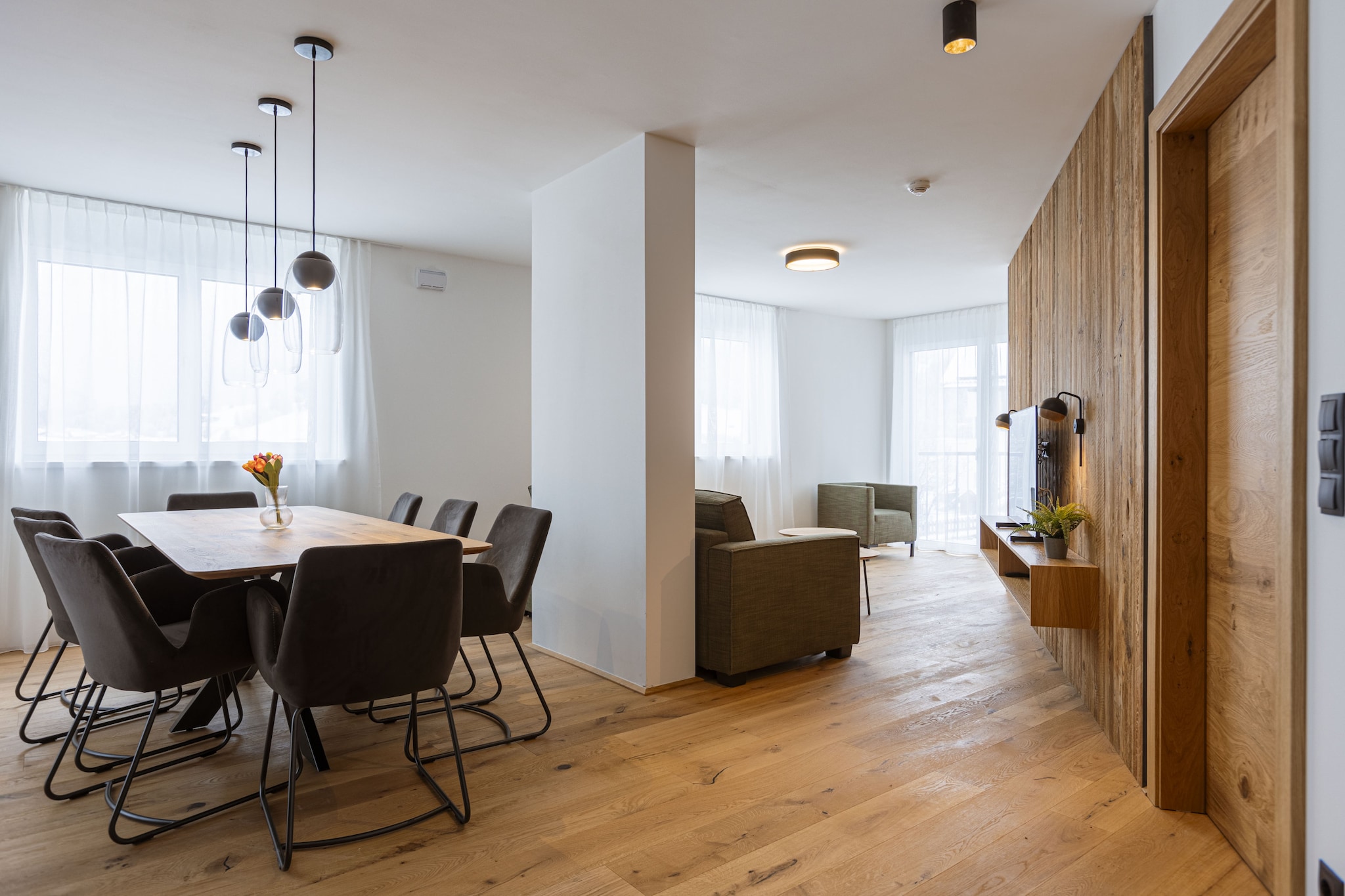 Fiss Suites 5 SV - Untagged