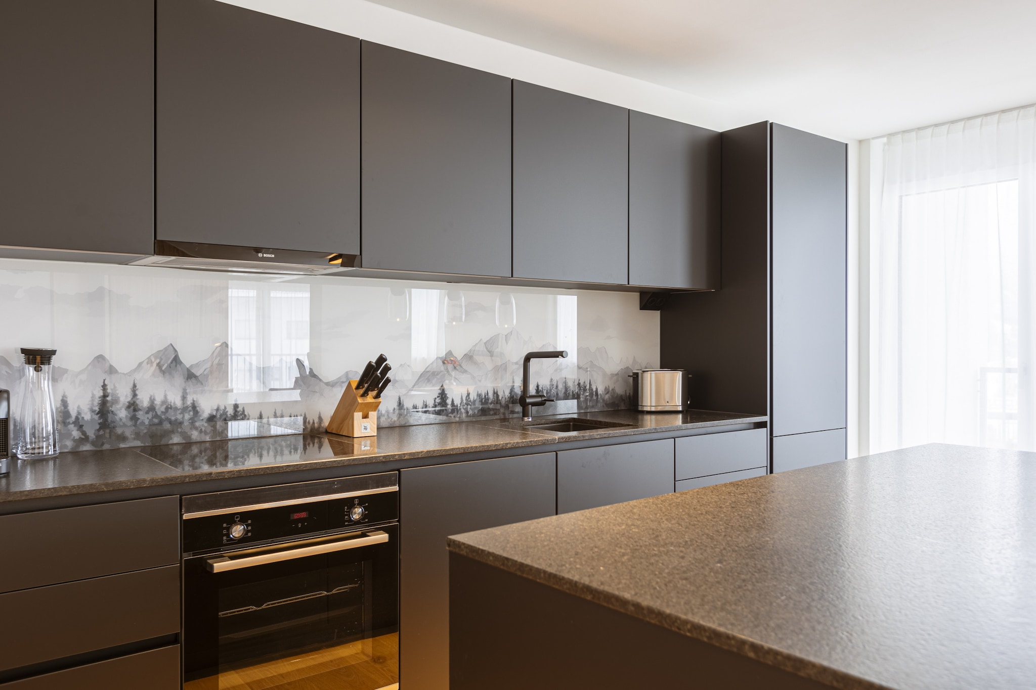 Fiss Suites 5 SV - Untagged