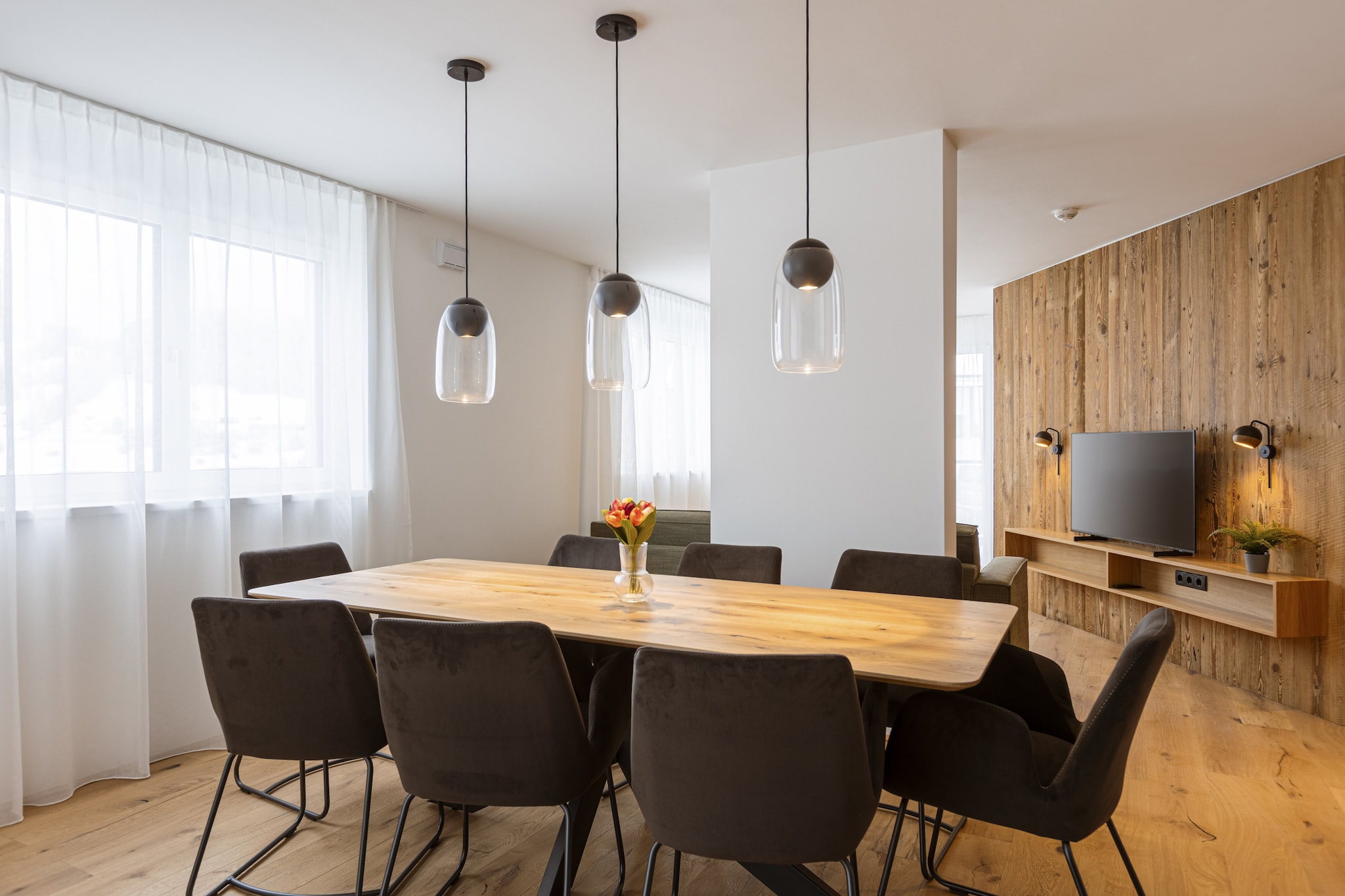 Fiss Suites 5 SV - Untagged
