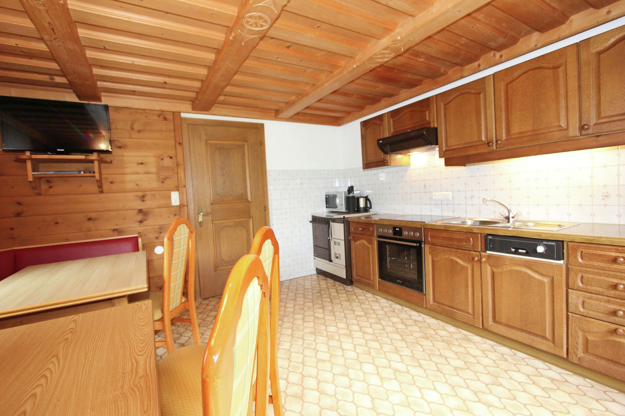 Cosy Holiday Home in Kappl near Town Center