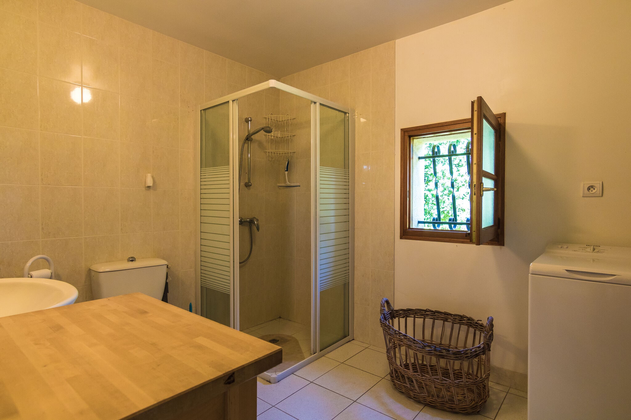 Leuk vakantiehuisje in Savignac-Lédrier met privétuin
