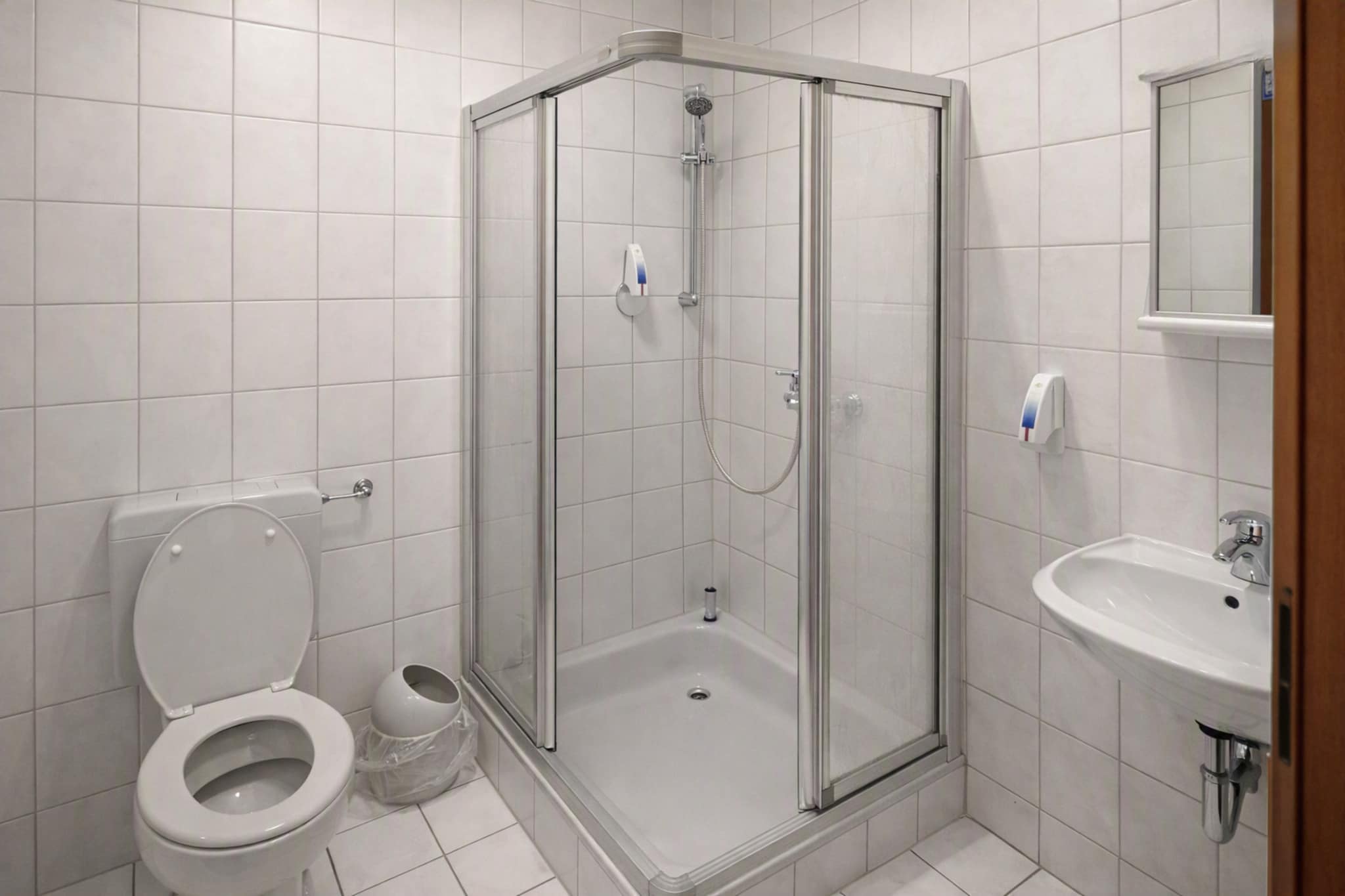 Landhotel Rauber Sankt Wendel - Standard Single Room - Badkamer