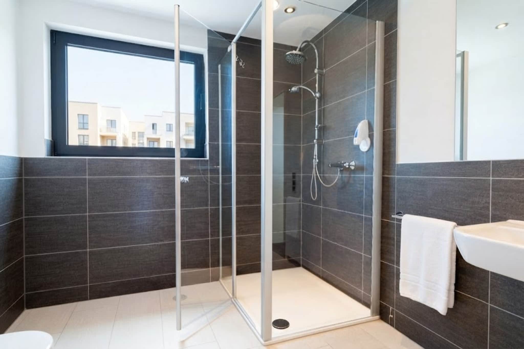 Landhotel Rauber Sankt Wendel - Double Room  Balcony - Badkamer