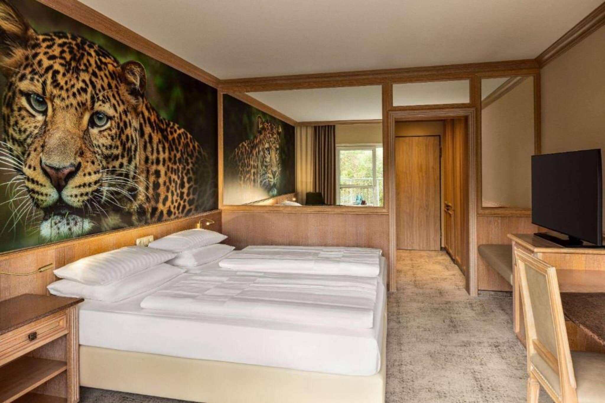 Amedia Hotel & Suites Leipzig - Comfort Twin Room - Bedroom