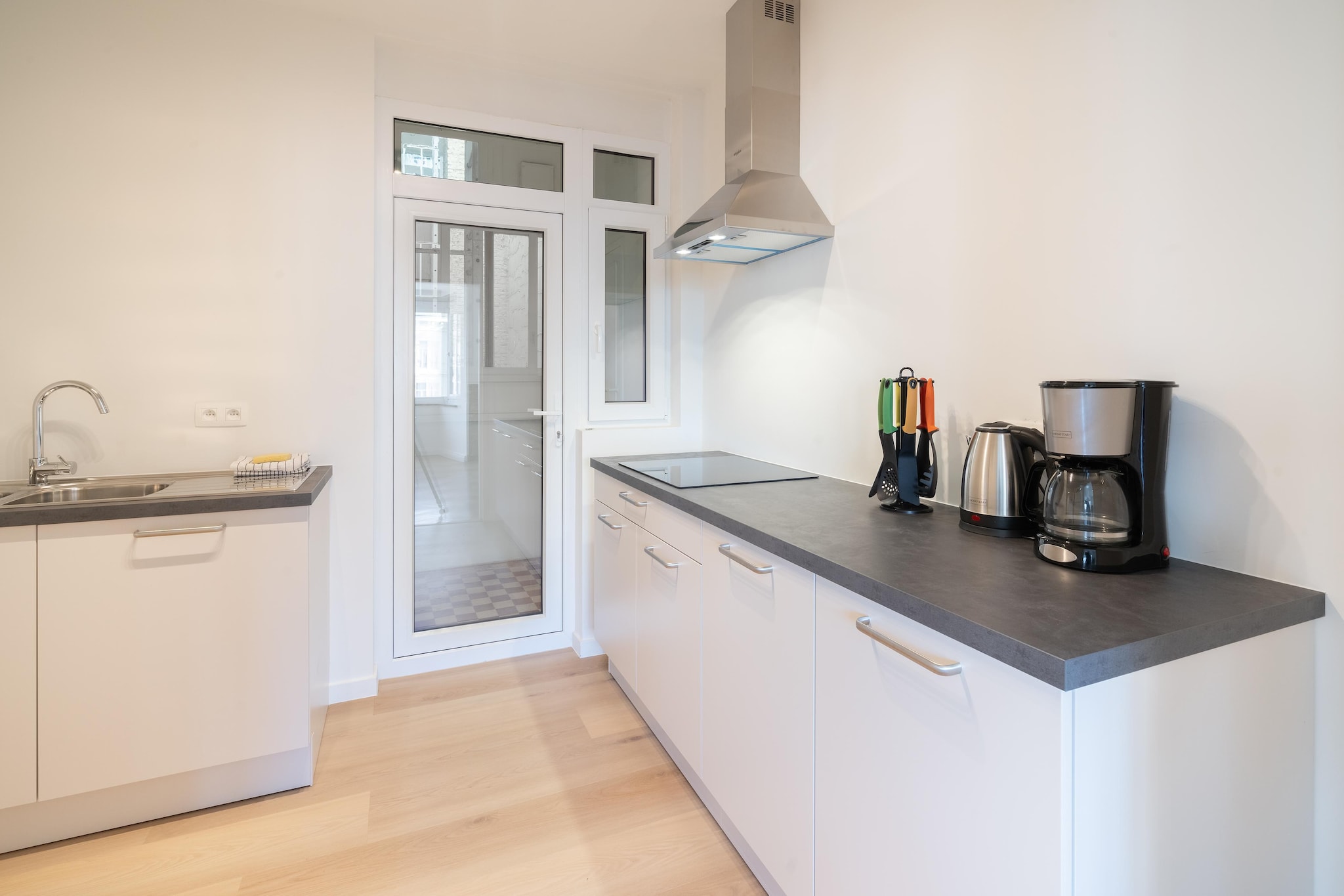 FR135_19L_6A - Kitchen