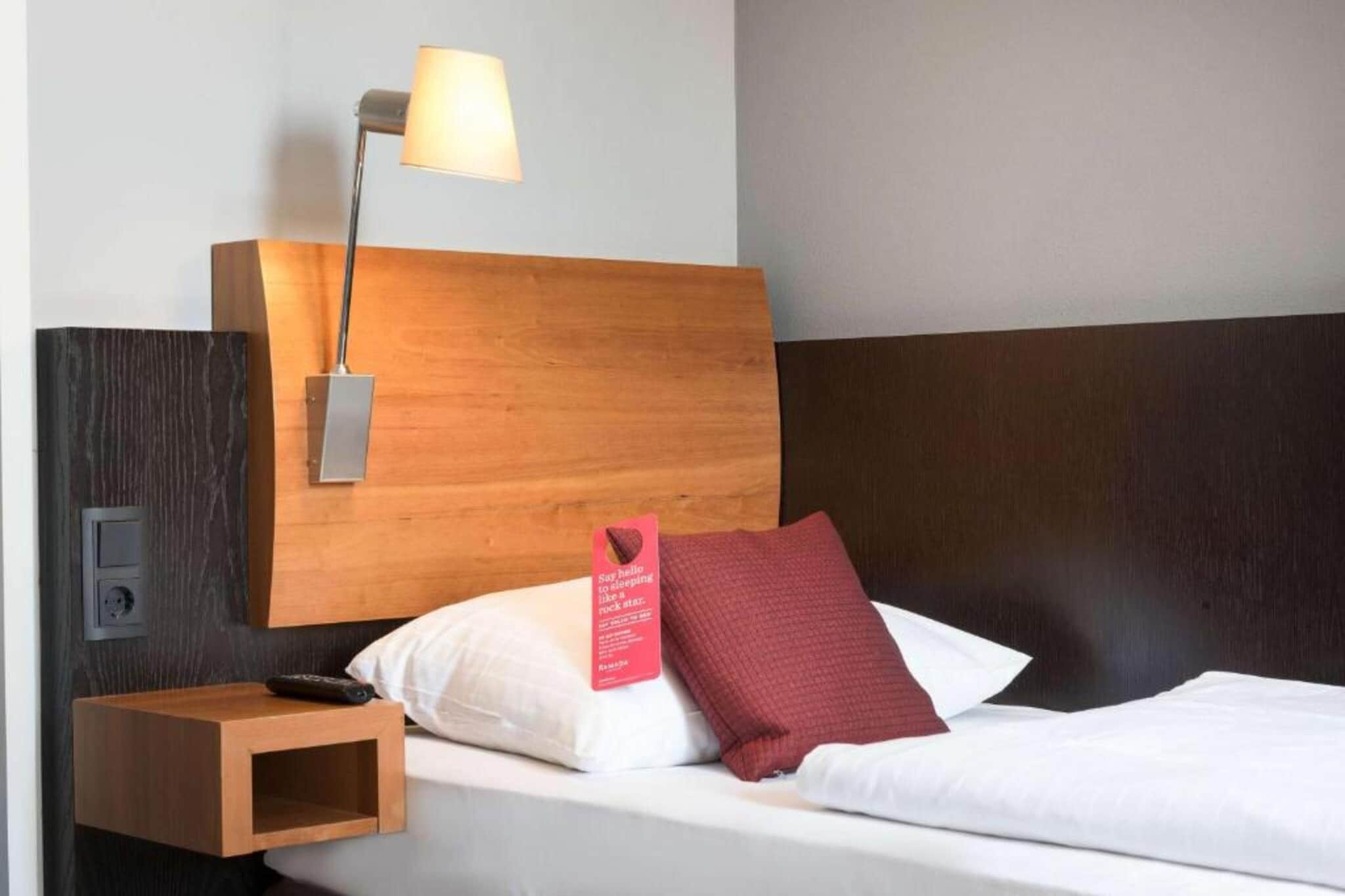 Sunday Hotel München Airport - Standard Single Room - Slaapkamer