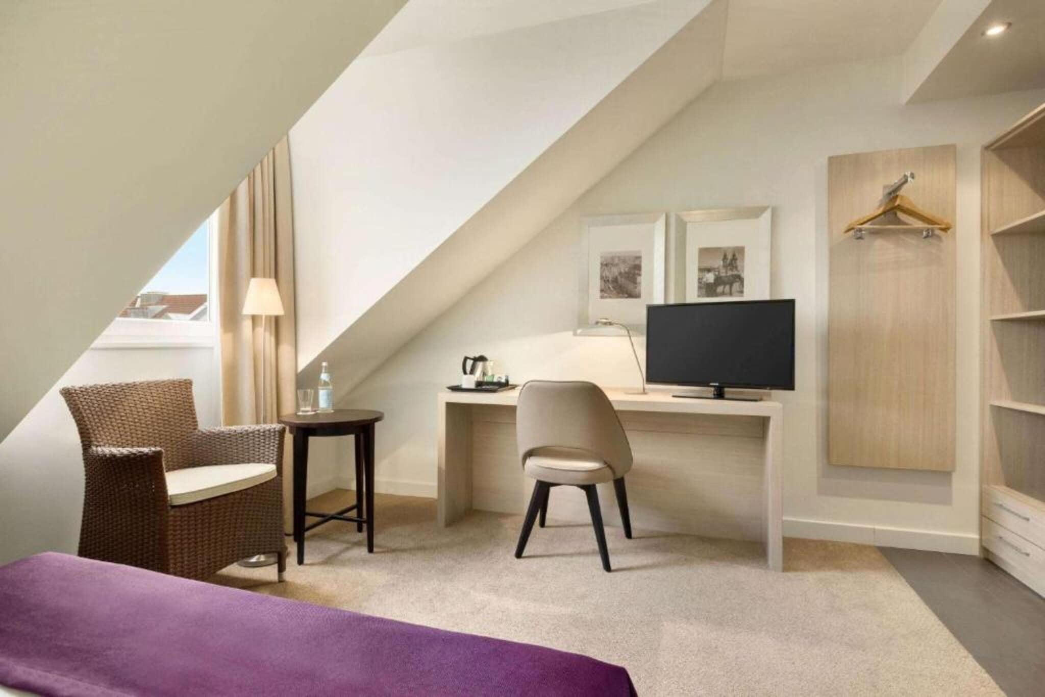 Sunday Hotel München Airport - Superior Single Room - Slaapkamer