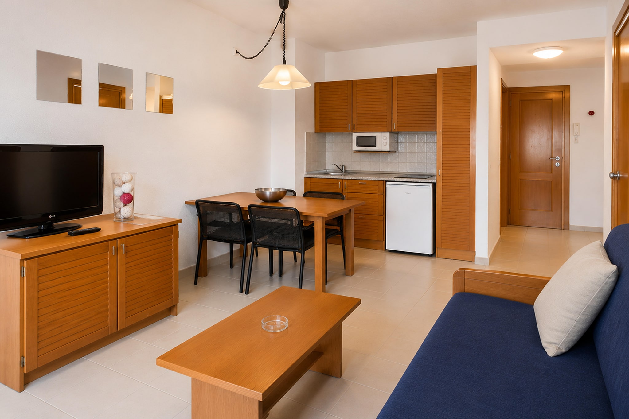 Apartamento C golf beach con piscina - Living room