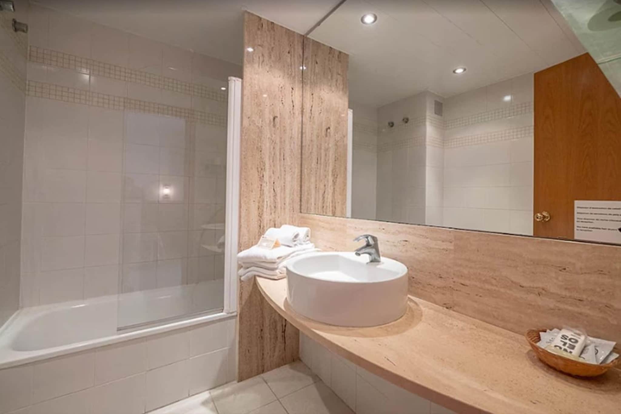 Apartamento C golf beach con piscina - Bathroom