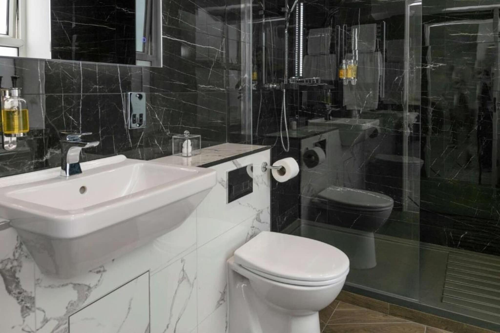 Superior Twin Room - Badkamer