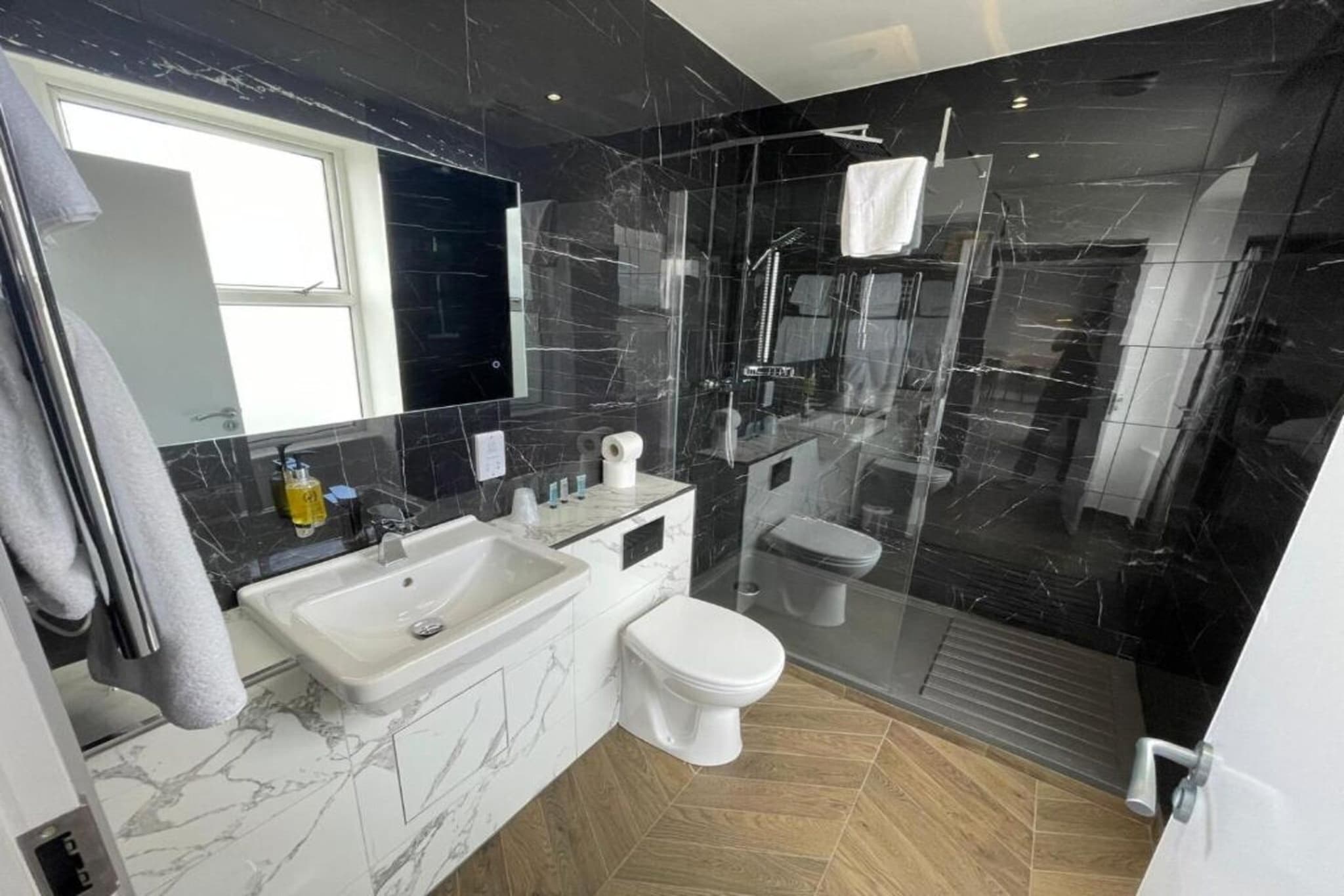 Superior Double Room - Badkamer