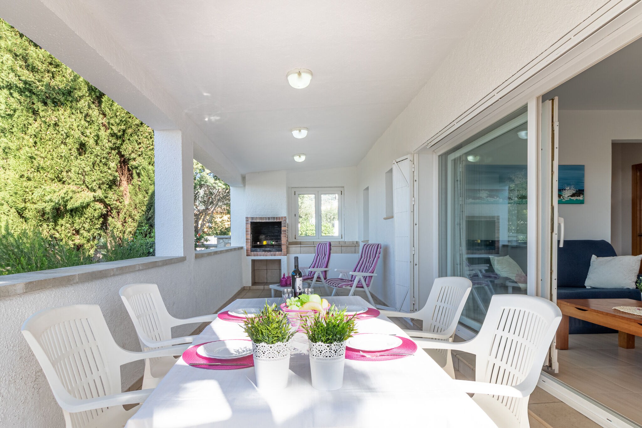 Modernes Ferienhaus mit eigener Terrasse in Roses Spanien
